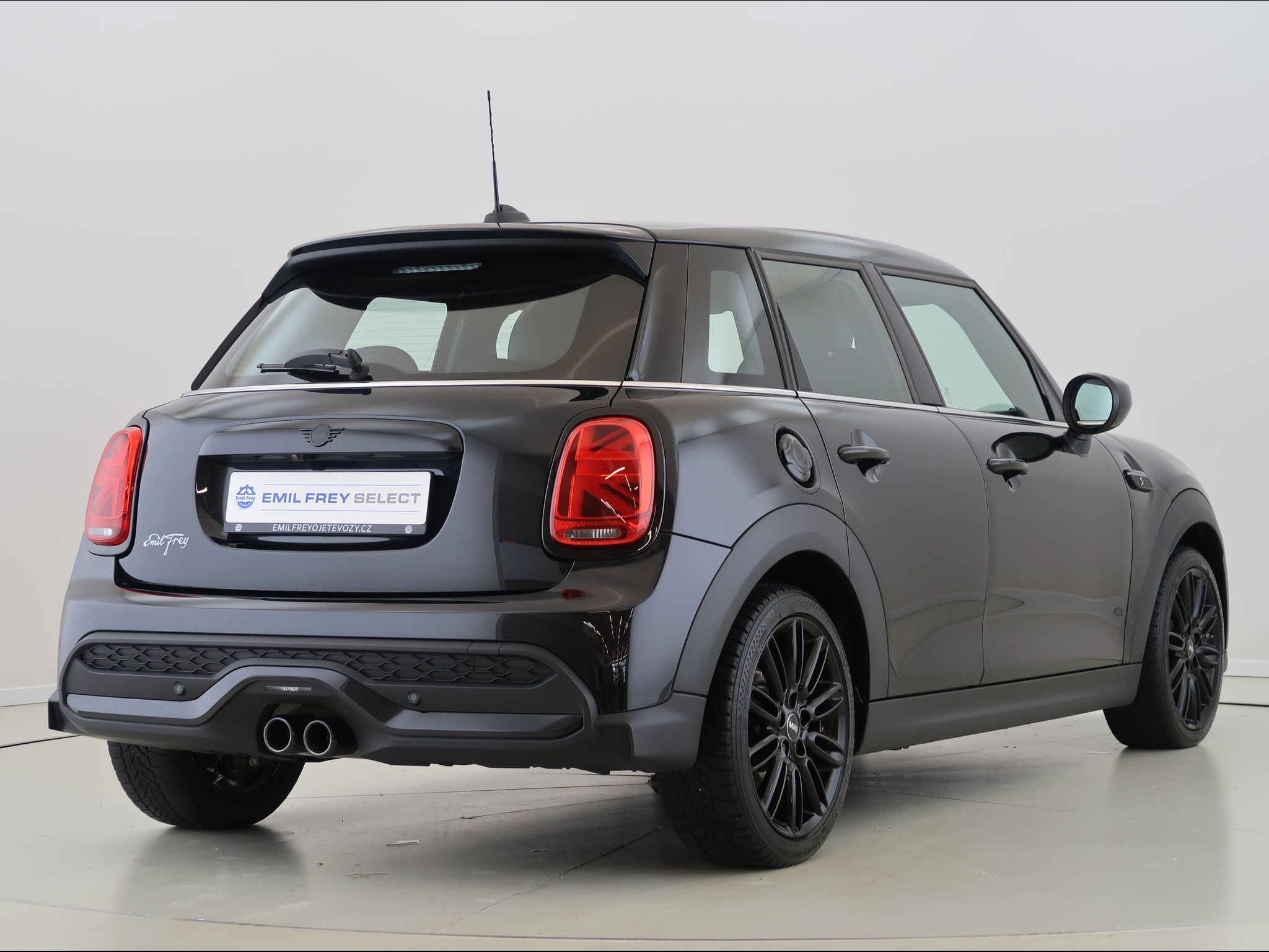 Mini Cooper S, 2.0Turbo,131kW,AT,CZ,1Maj - fotka 5