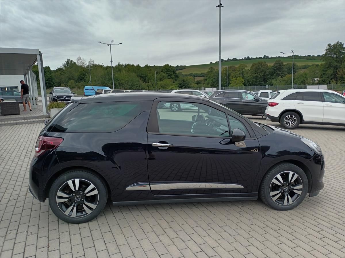 Citroën DS3, 1,2 PT,81KW,DIGIKLIMA,KOLA - fotka 4
