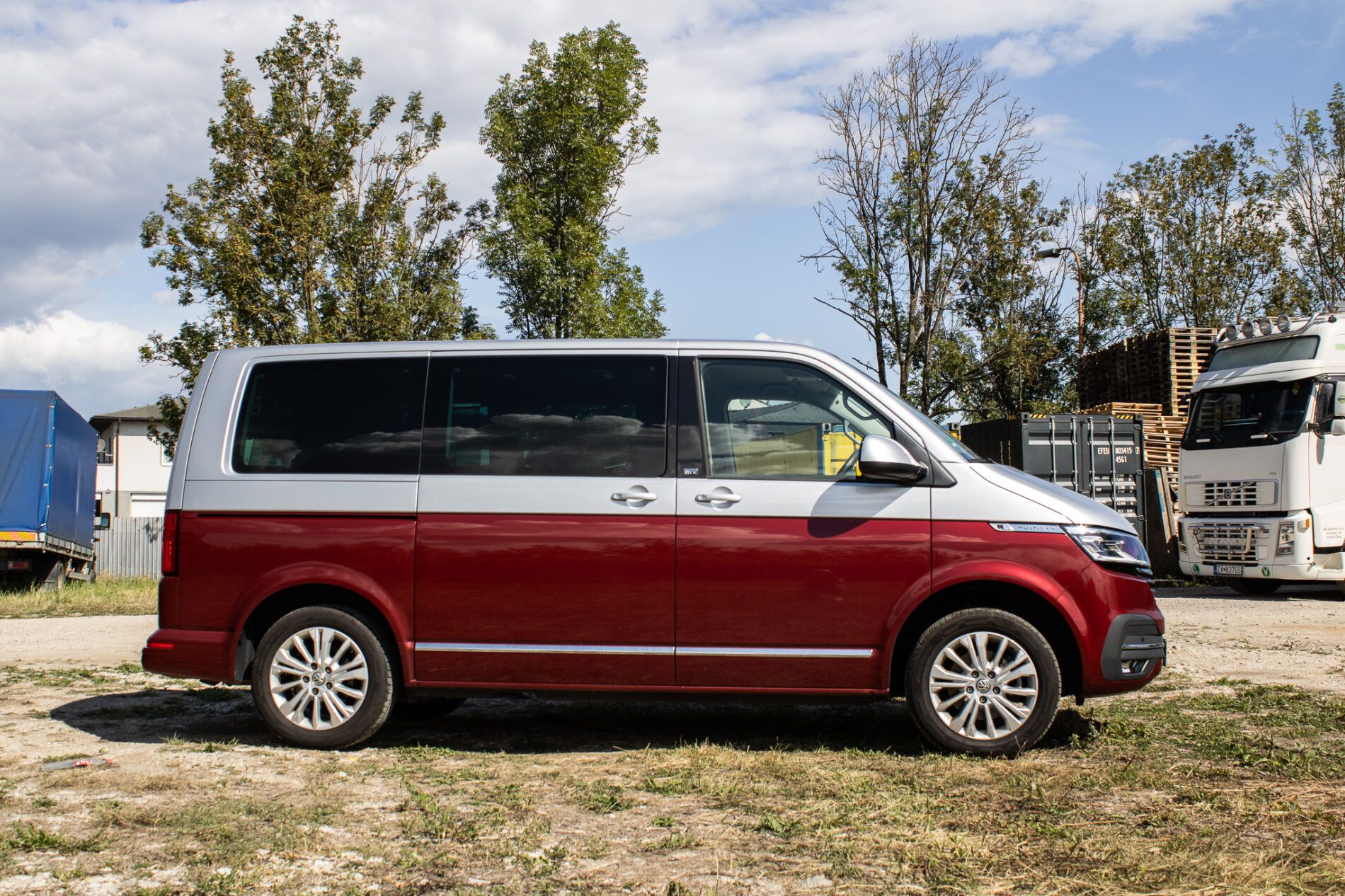 Volkswagen Multivan - fotka 4