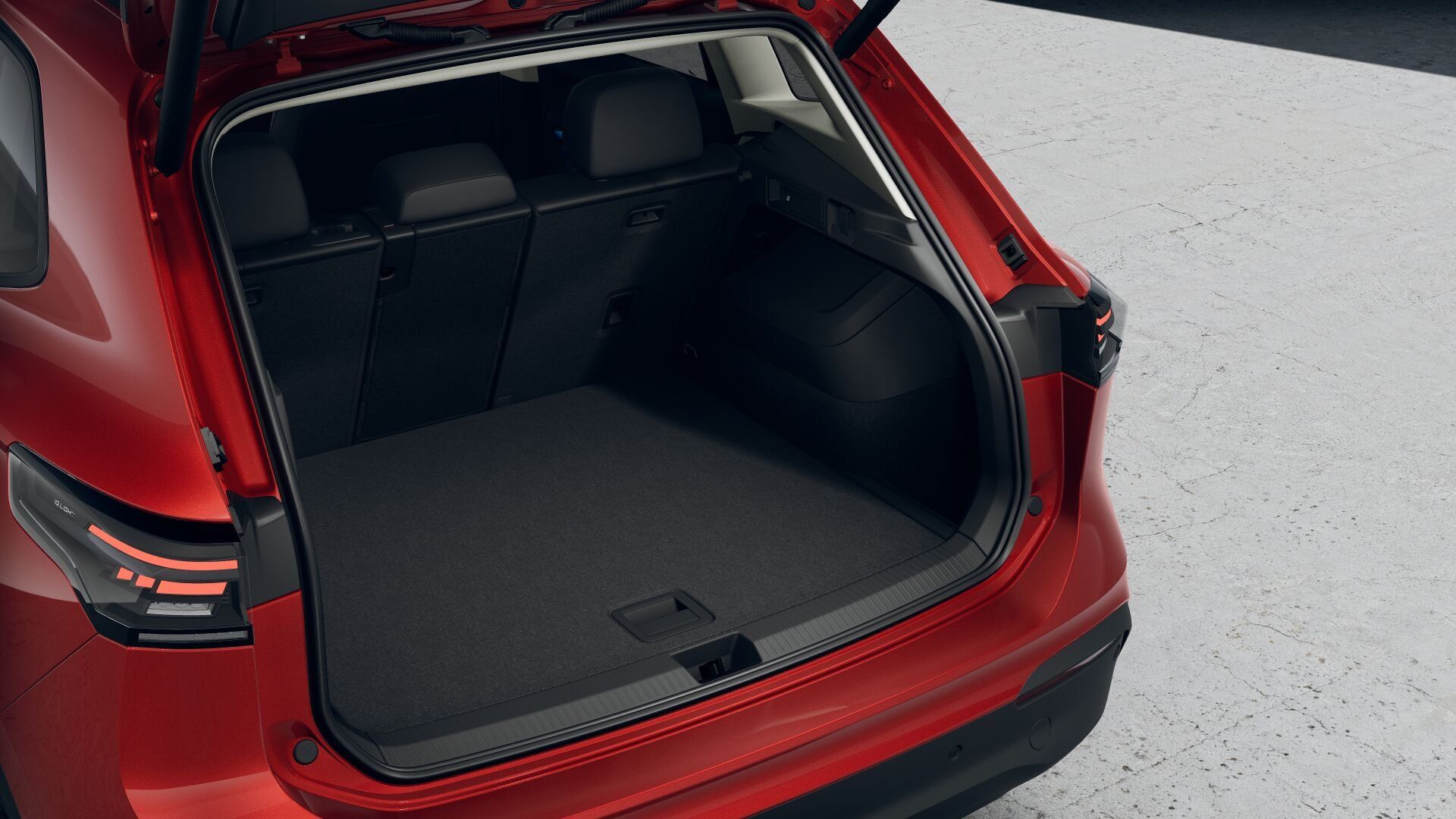 Volkswagen Tiguan, Tiguan People 1,5 eTSI 110 kW - fotka 2