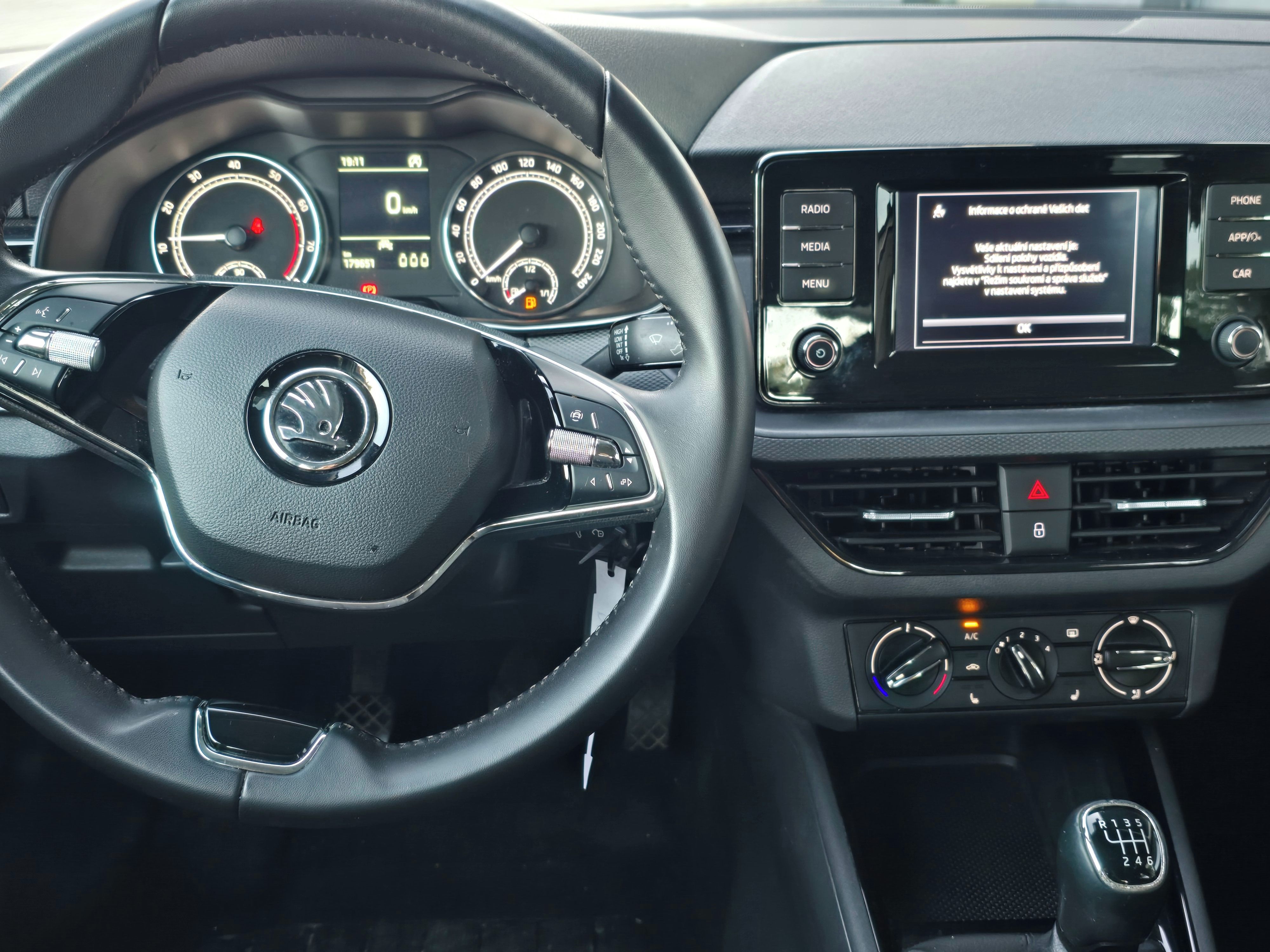 Škoda Kamiq, 1,5 TSI - fotka 6