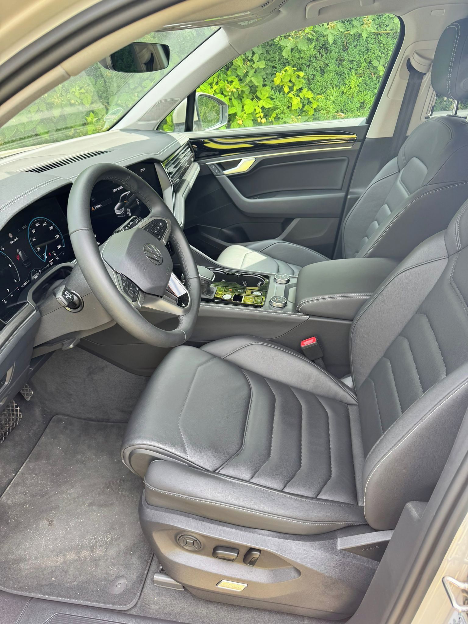 Volkswagen Touareg, VW TOUAREG 3.0TDI 170KW 4MOTIO - fotka 6