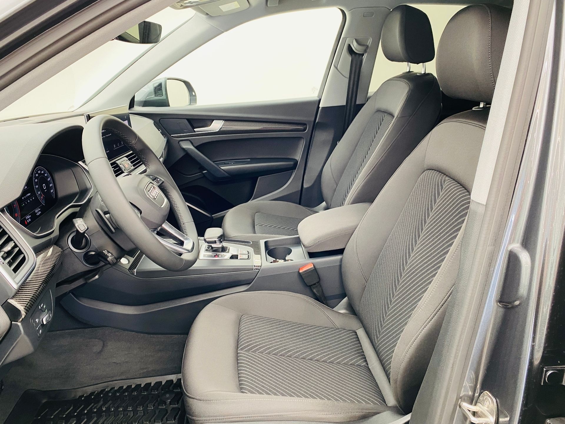 Audi Q5, S-LINE 40 TFSI 150kW QUATTRO - fotka 5