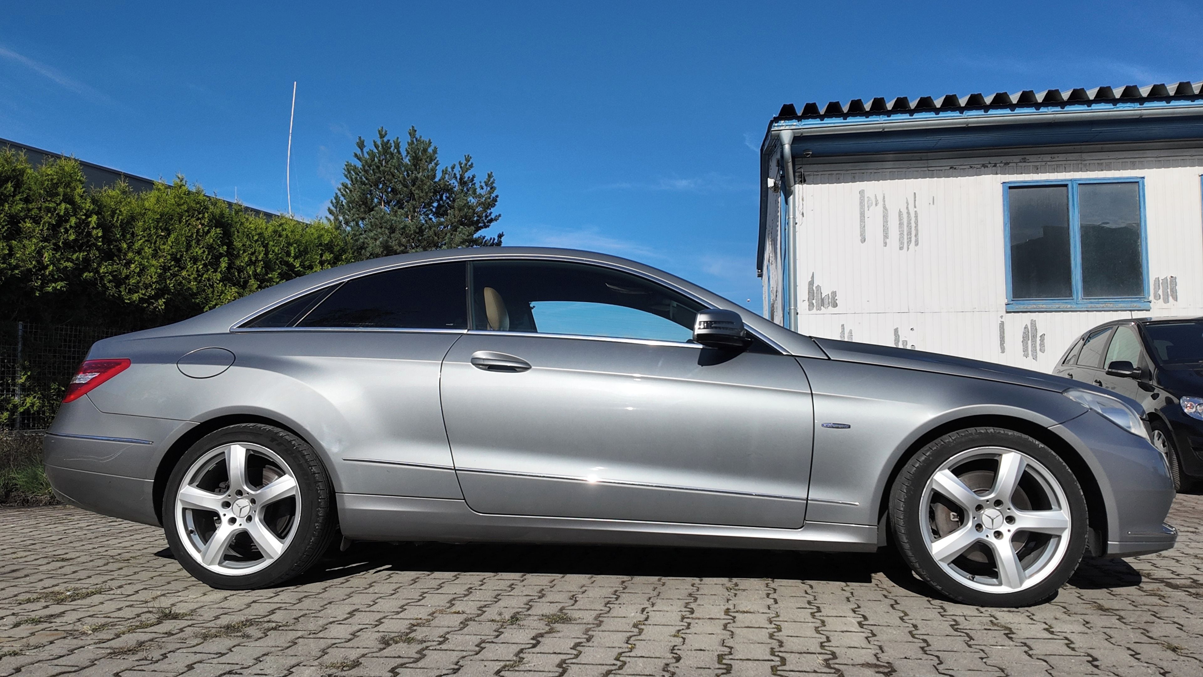 Mercedes-Benz Třídy E, W207 250CDI KUPE - fotka 6