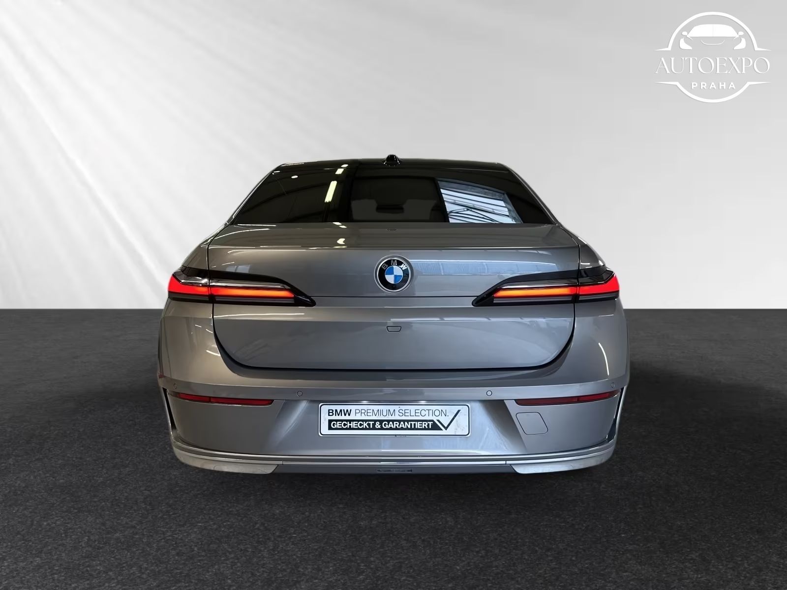 BMW Řada 7, 740d xDrive* - fotka 5