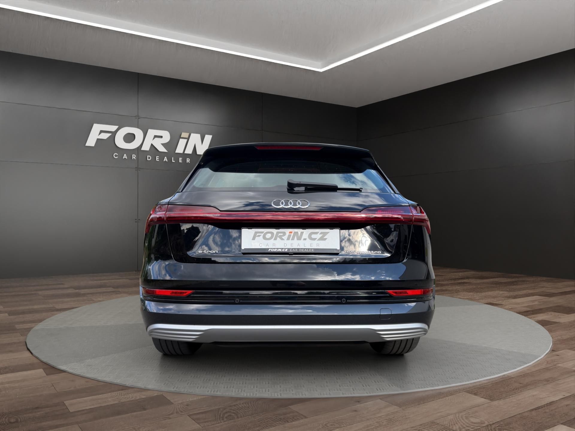 Audi e-tron, 55 300KW 21 ALU - fotka 5