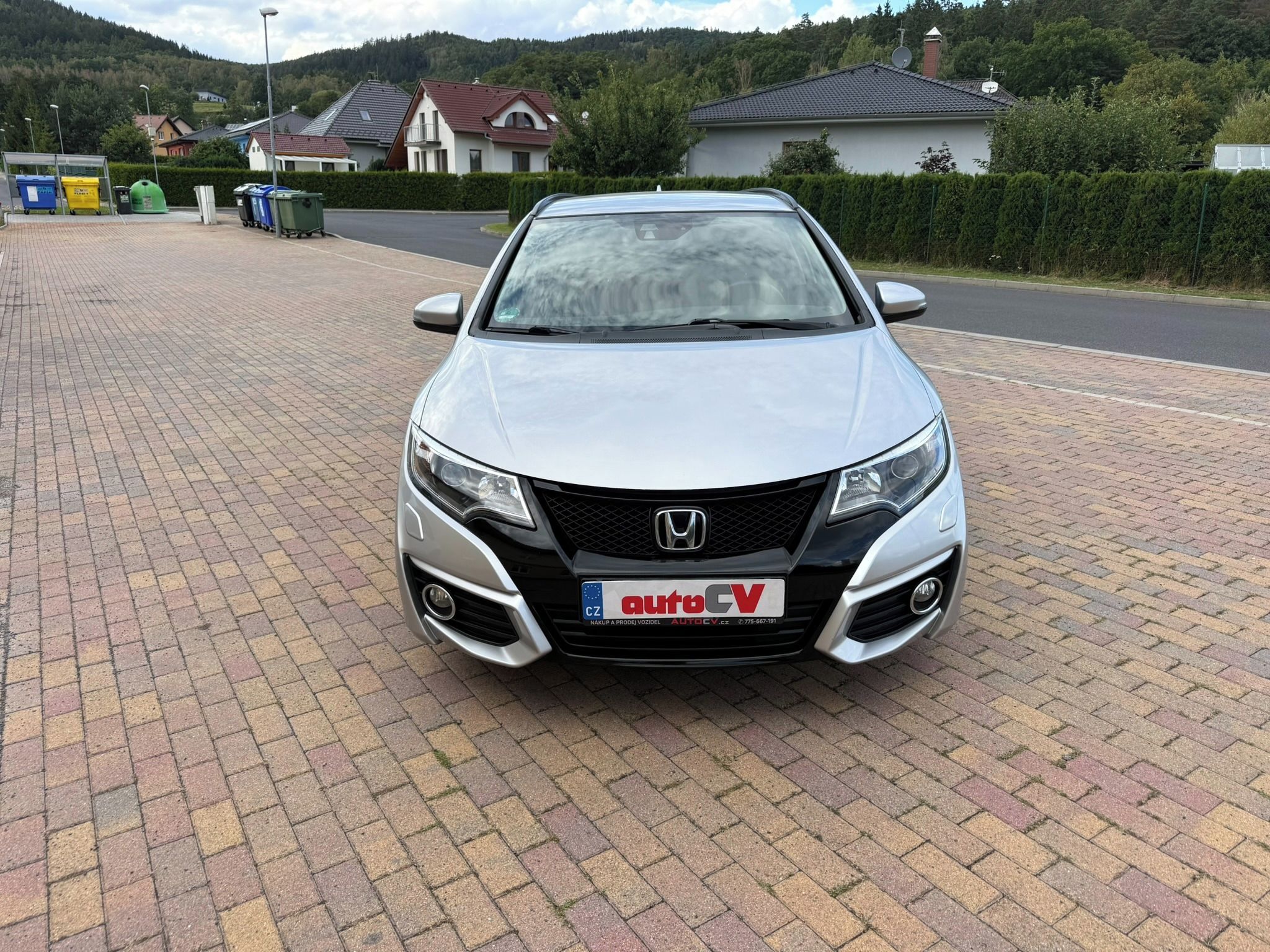 Honda Civic, IX TOURER 1.8 i-VTEC 104kW - fotka 4