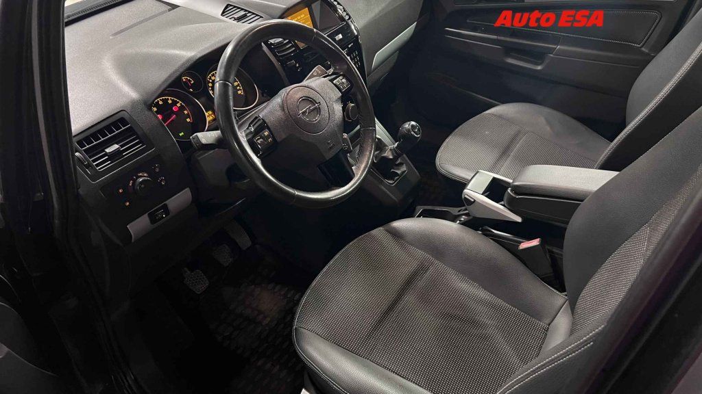 Opel Zafira, 1.8 i - fotka 3