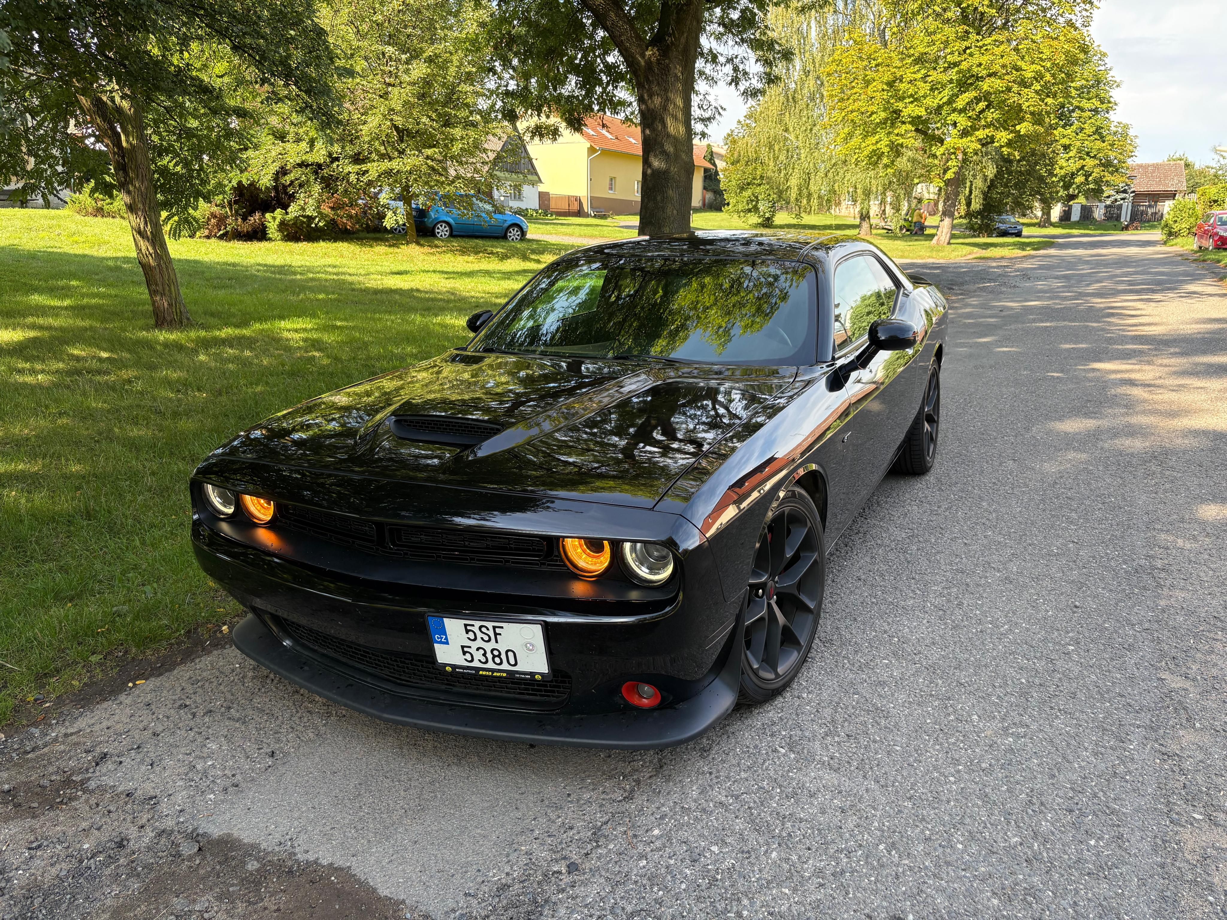 Dodge Challenger, 3.6 cvvt GT pentastar - fotka 2