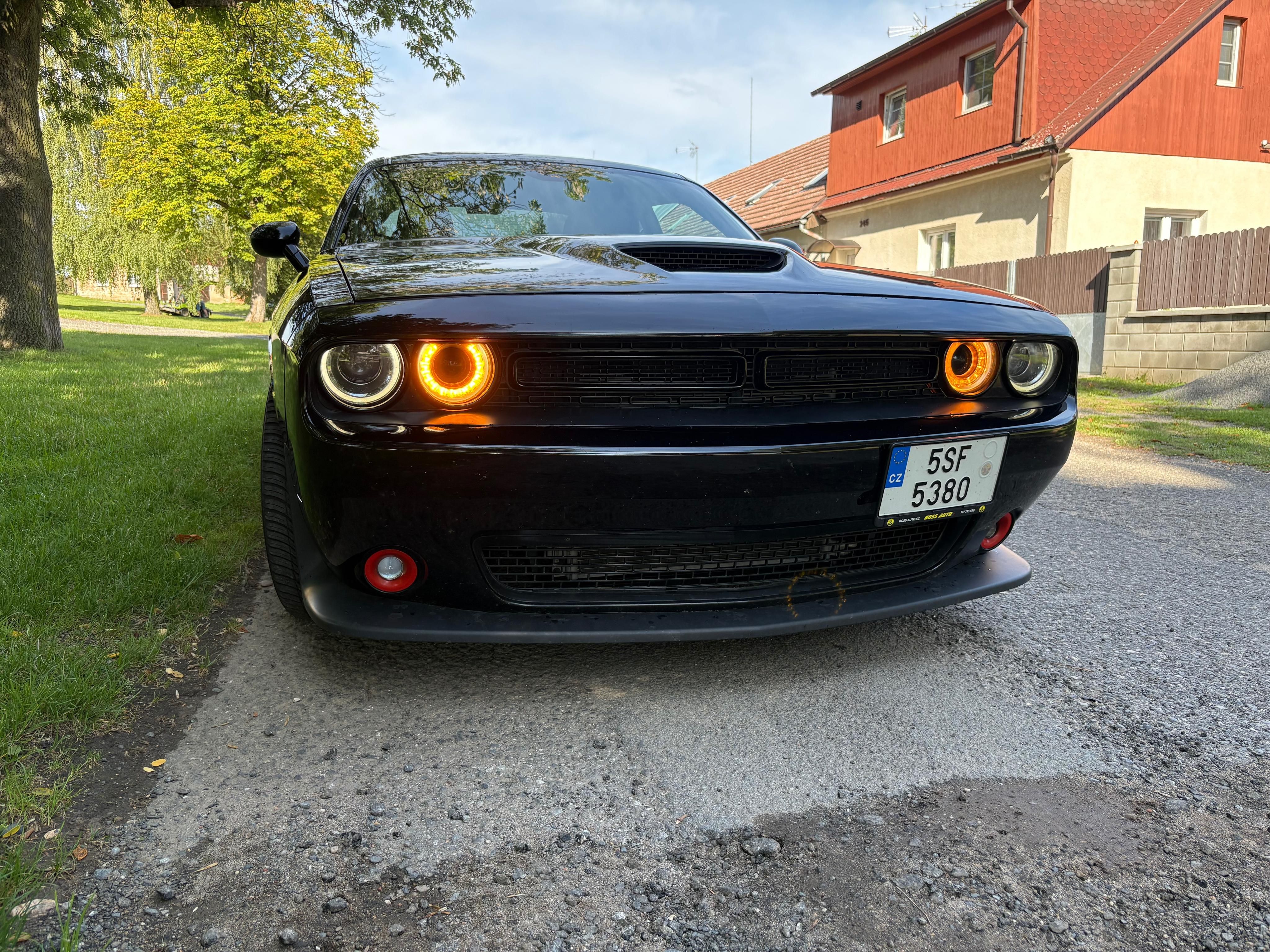 Dodge Challenger, 3.6 cvvt GT pentastar - fotka 5