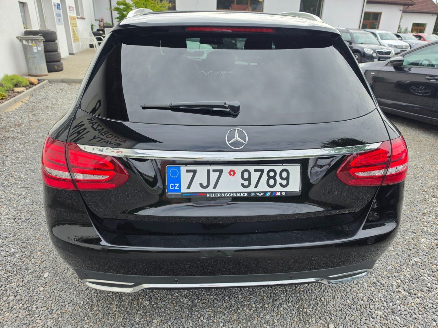 Mercedes-Benz Třídy C, 2.2 D Automat, 4Matic - fotka 4