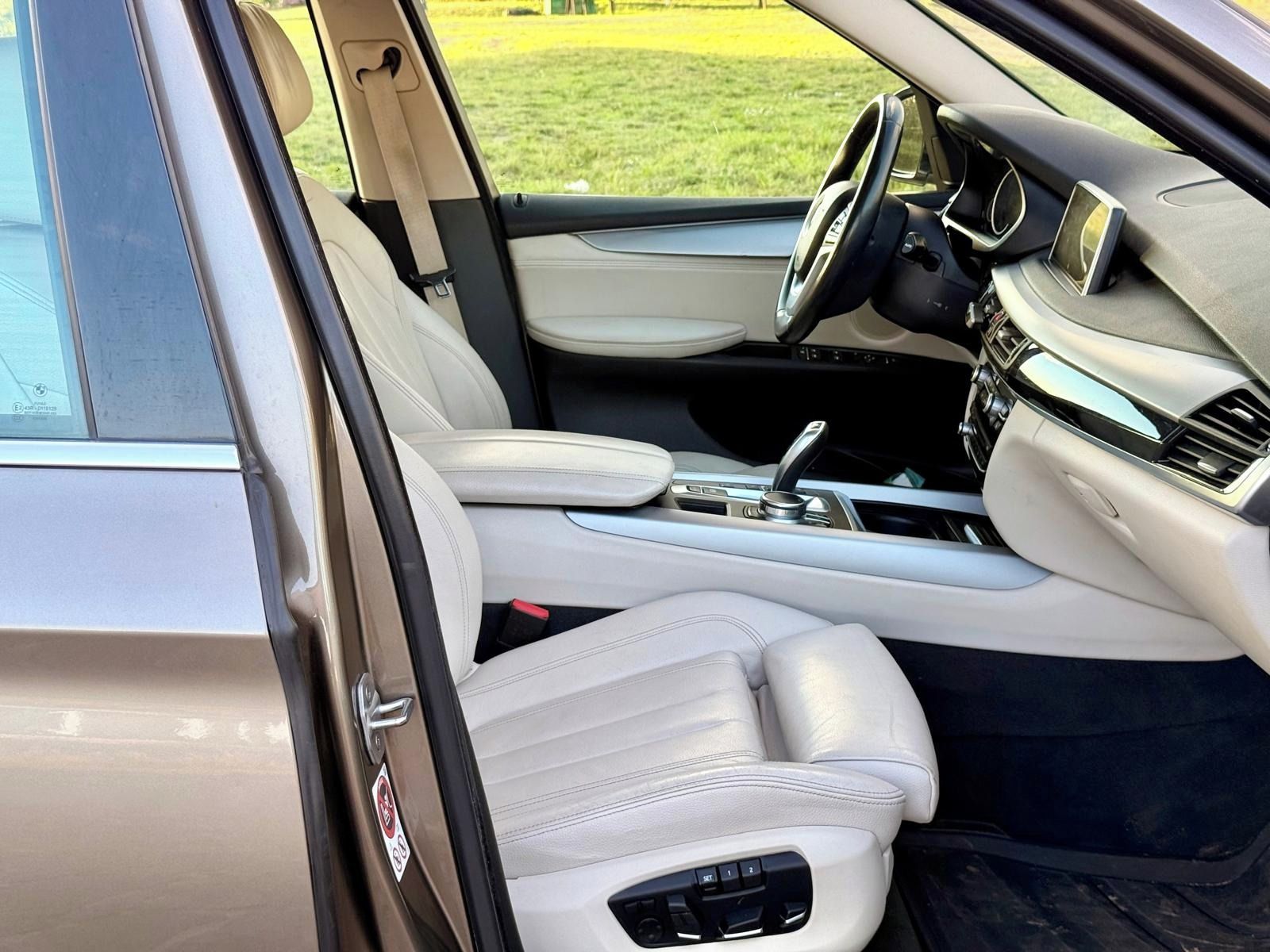 BMW X5 - fotka 3