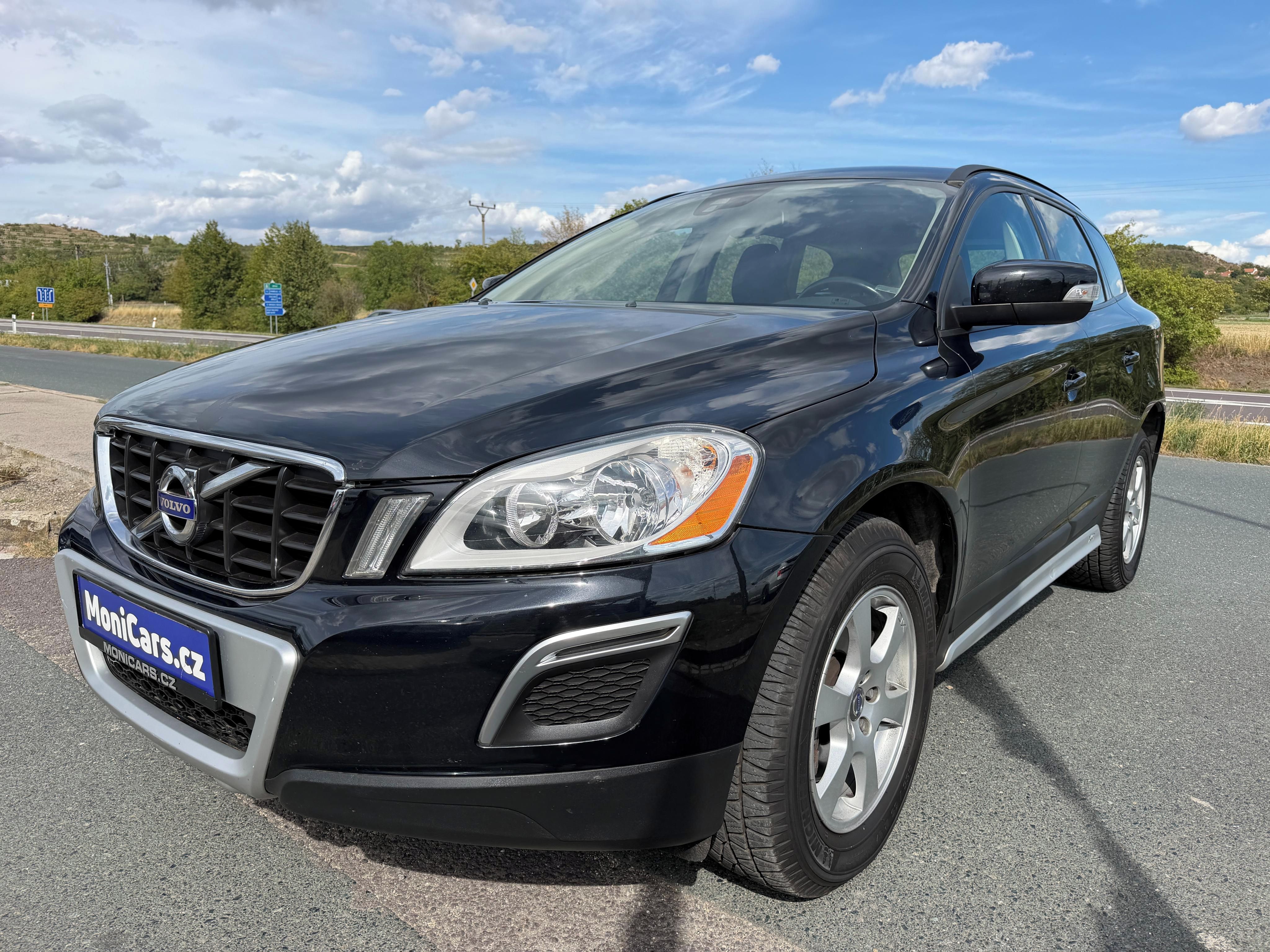 Volvo XC60, 2.0 D3 120kW AUTOMAT