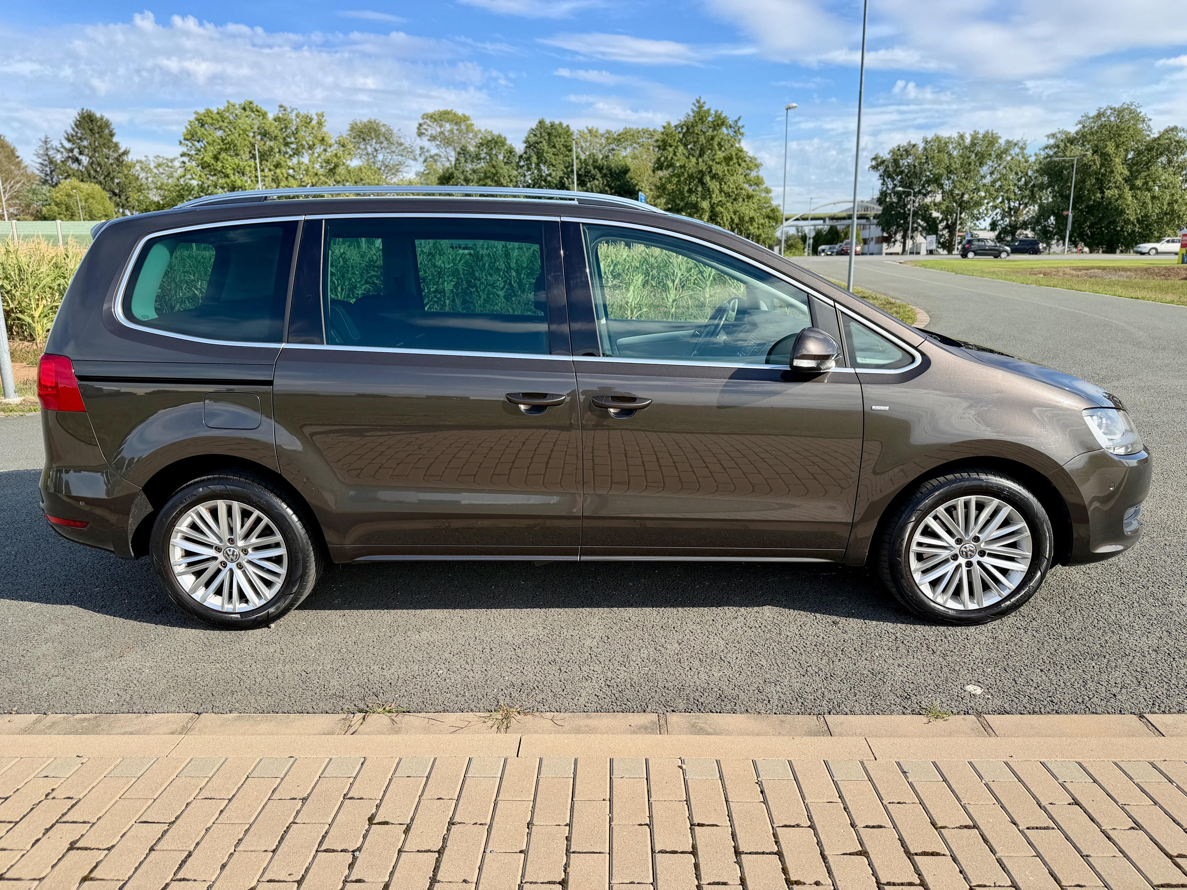 Volkswagen Sharan, 2.0 TDI CUP NAVIGACE SERVISKA - fotka 6