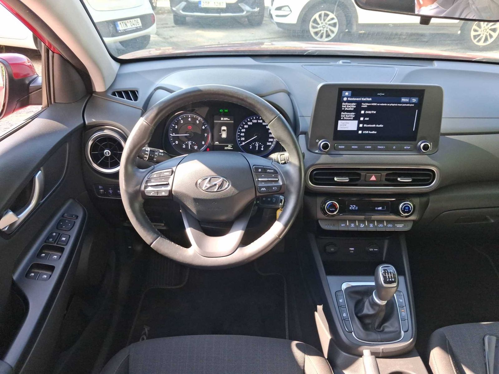 Hyundai Kona, 1.0 T-GDI, Smart, ČR,1.maj - fotka 3