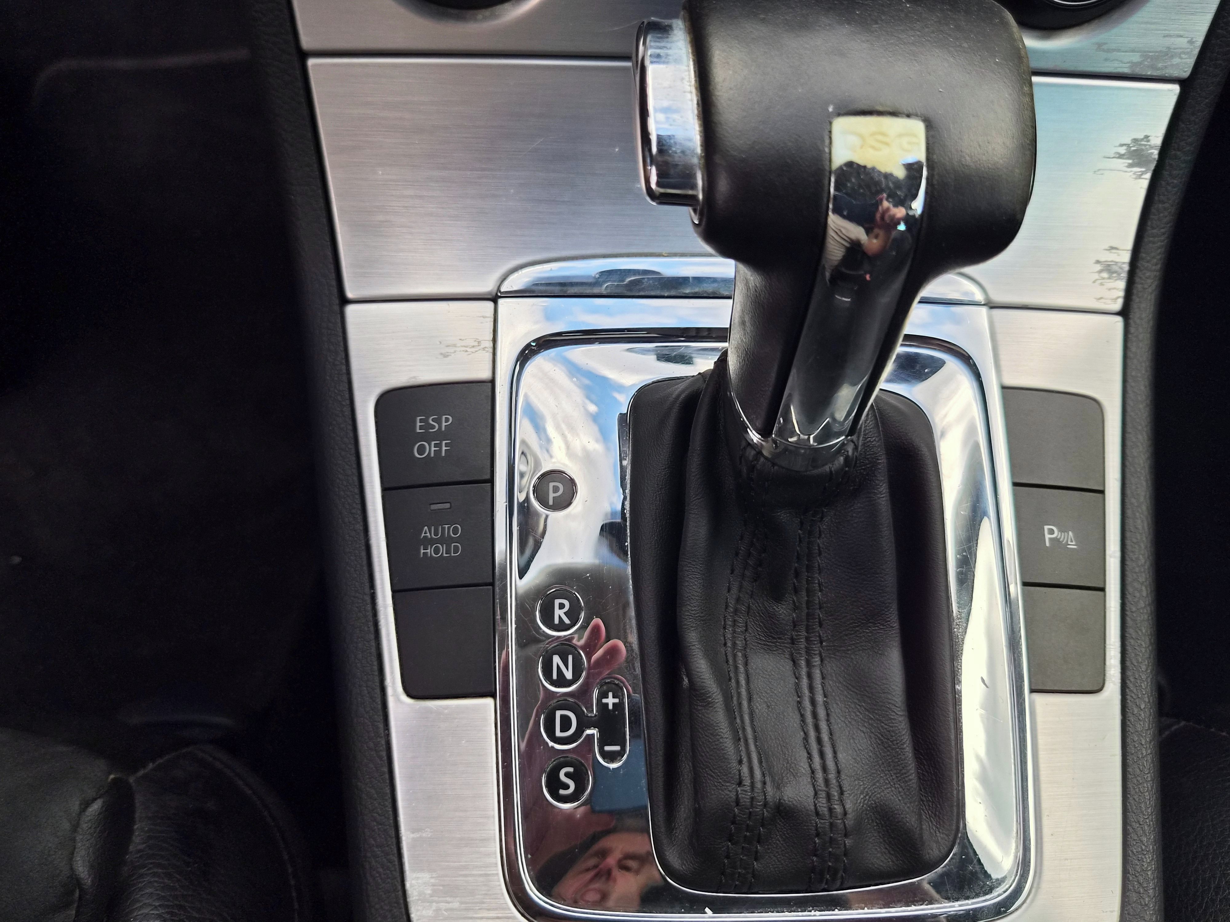 Volkswagen Passat, 2.0 TDI DSG HIGHLINE