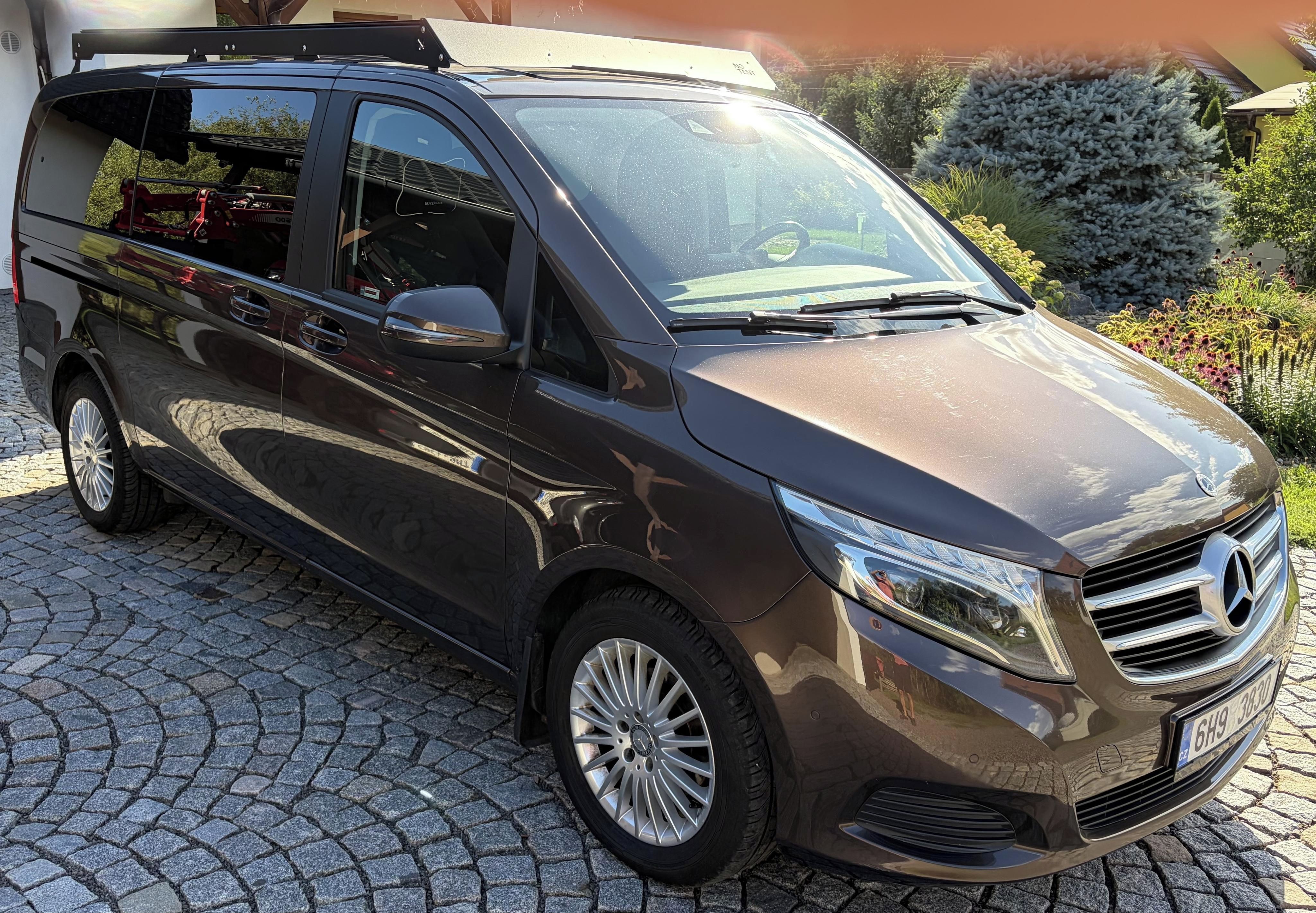 Mercedes-Benz Třídy V, V 220L, 7mist, vestavba - fotka 4