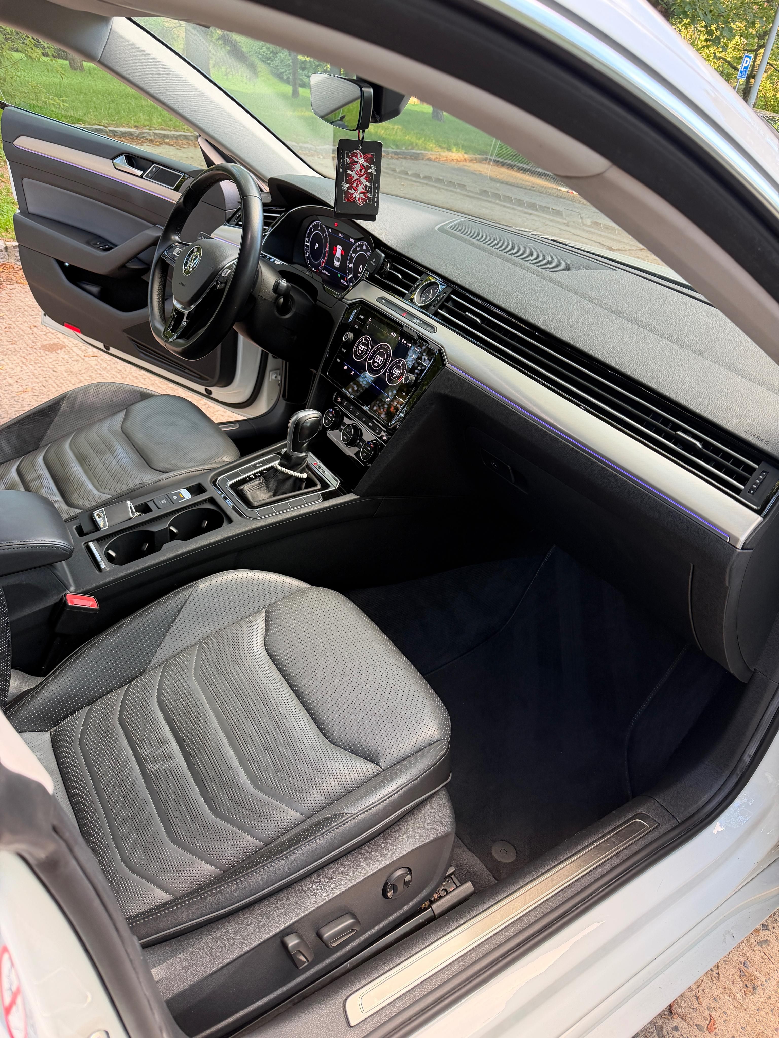 Volkswagen Arteon, 2.0 - fotka 5
