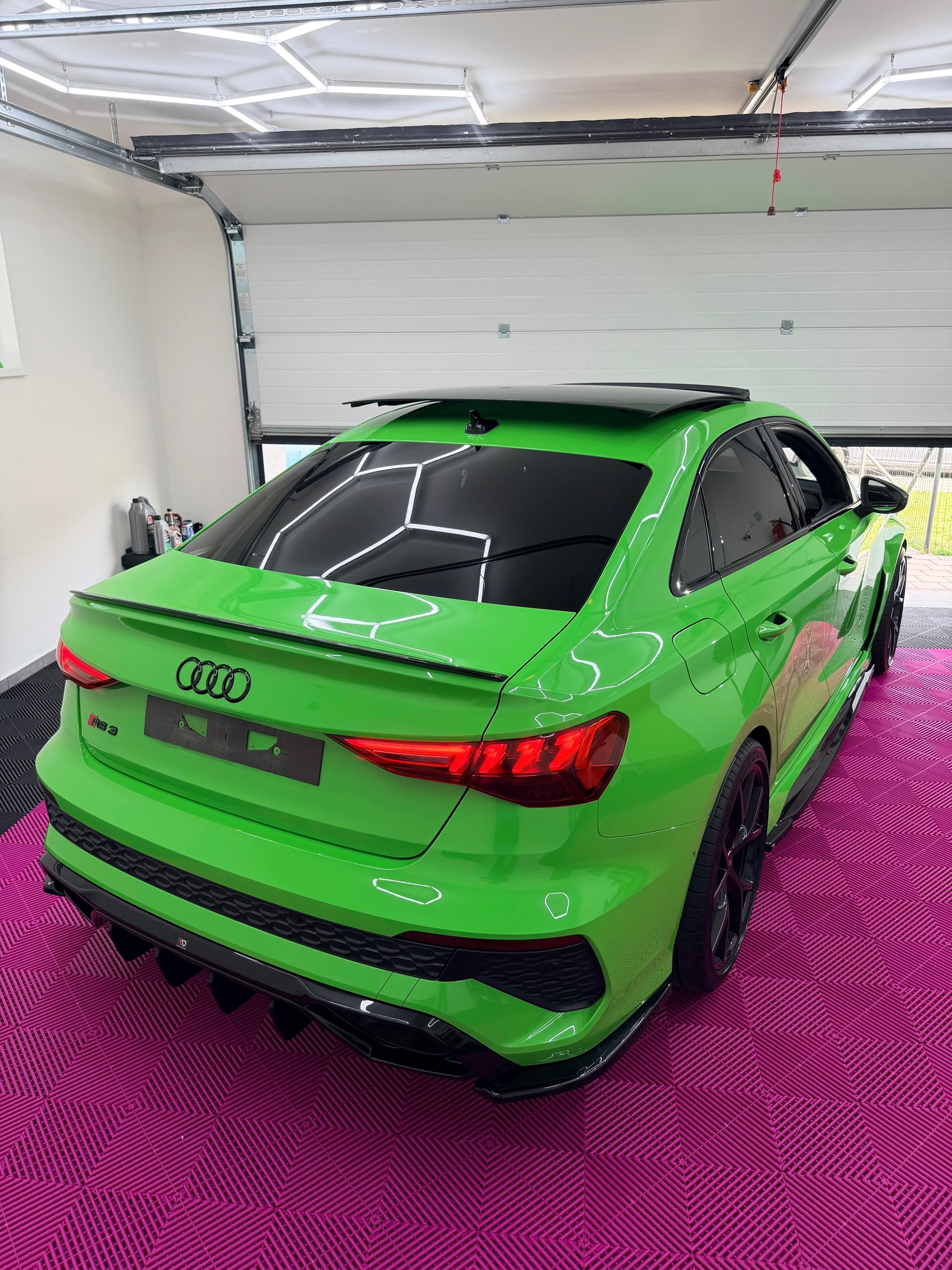 Audi RS3, Audi RS3 sedan - fotka 5