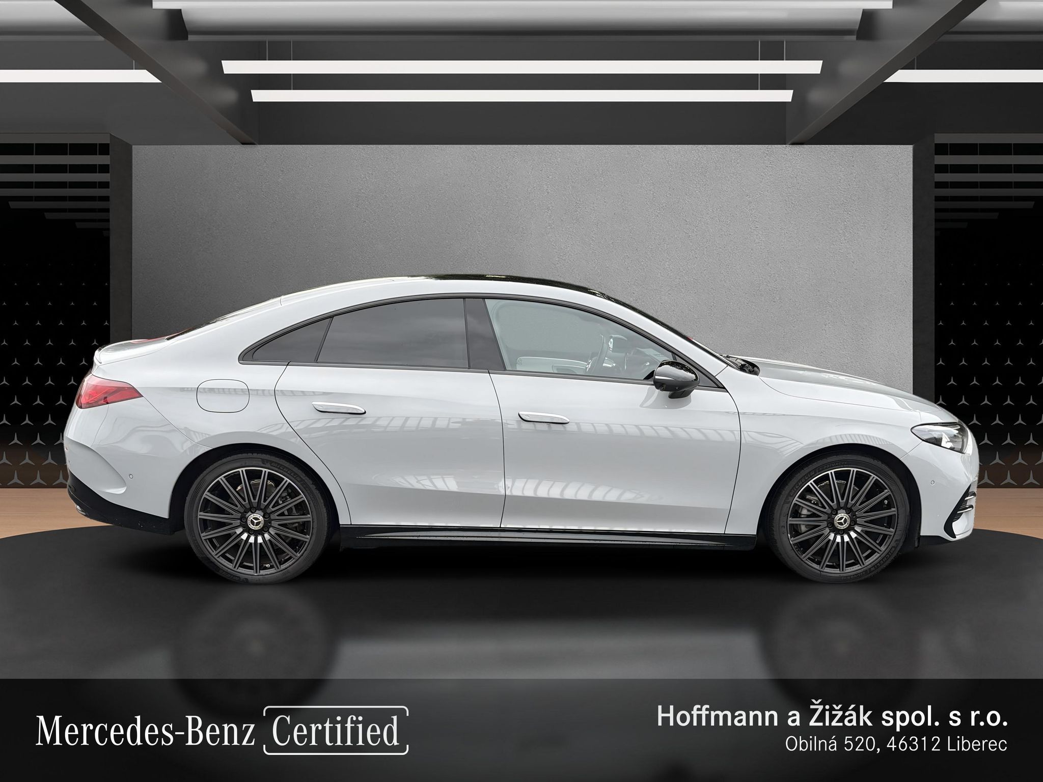 Mercedes-Benz CLA, 350 4MATIC EQ - fotka 4