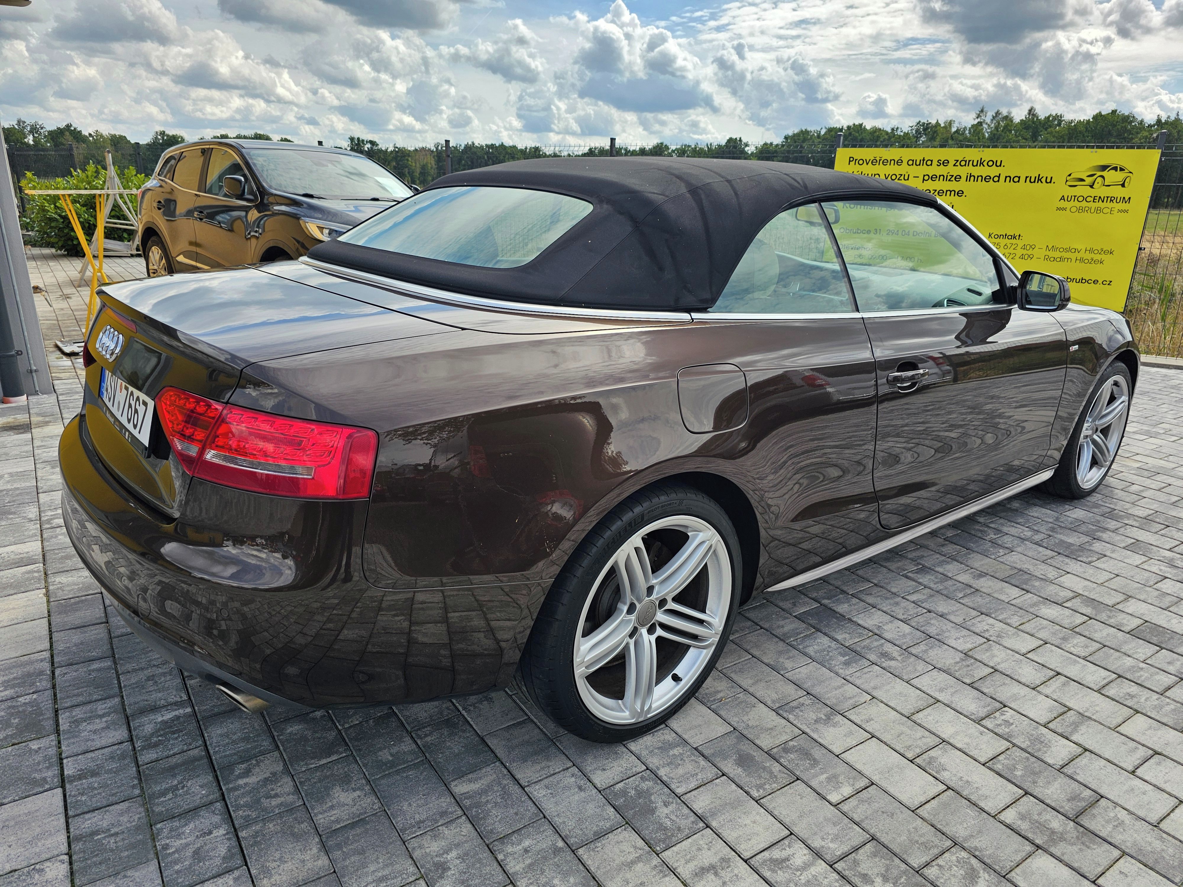 Audi A5, 2.7 TDI, CABRIOLET, tažné zař. - fotka 5