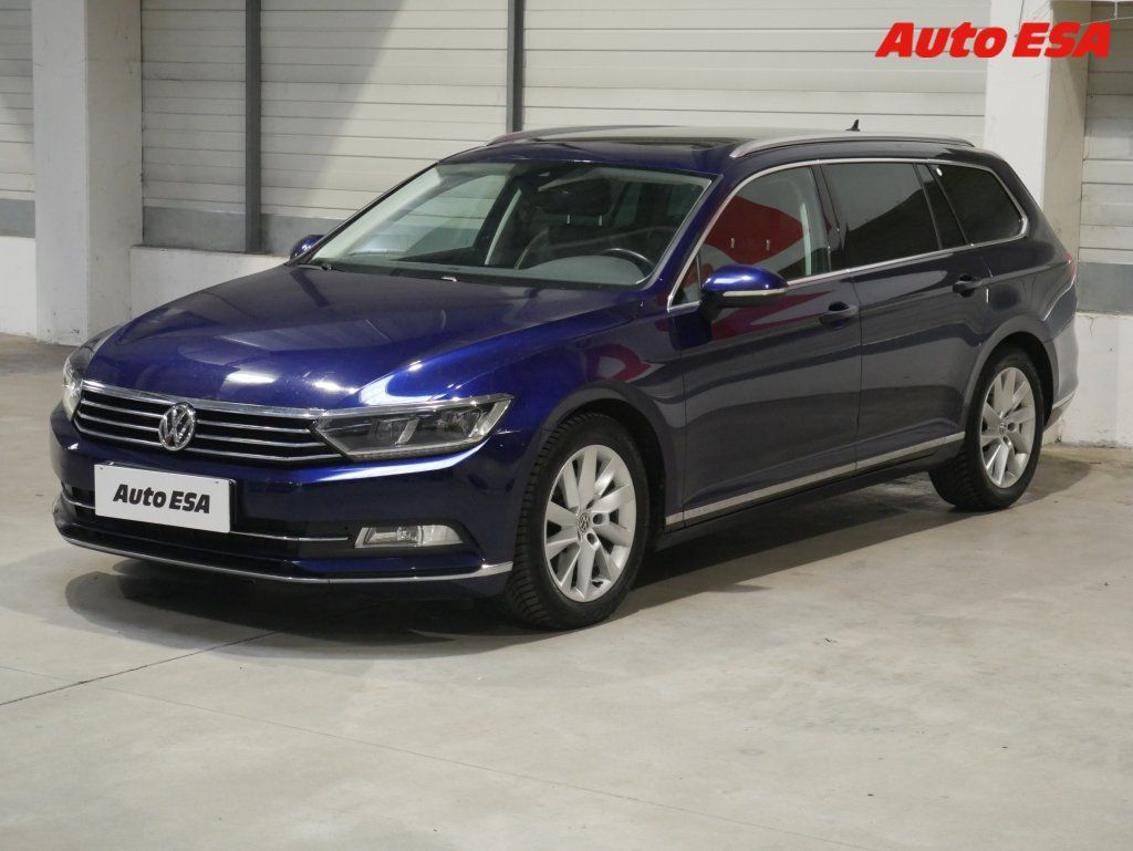 Volkswagen Passat, 2.0TDi,DSG,navi,LED - fotka 3