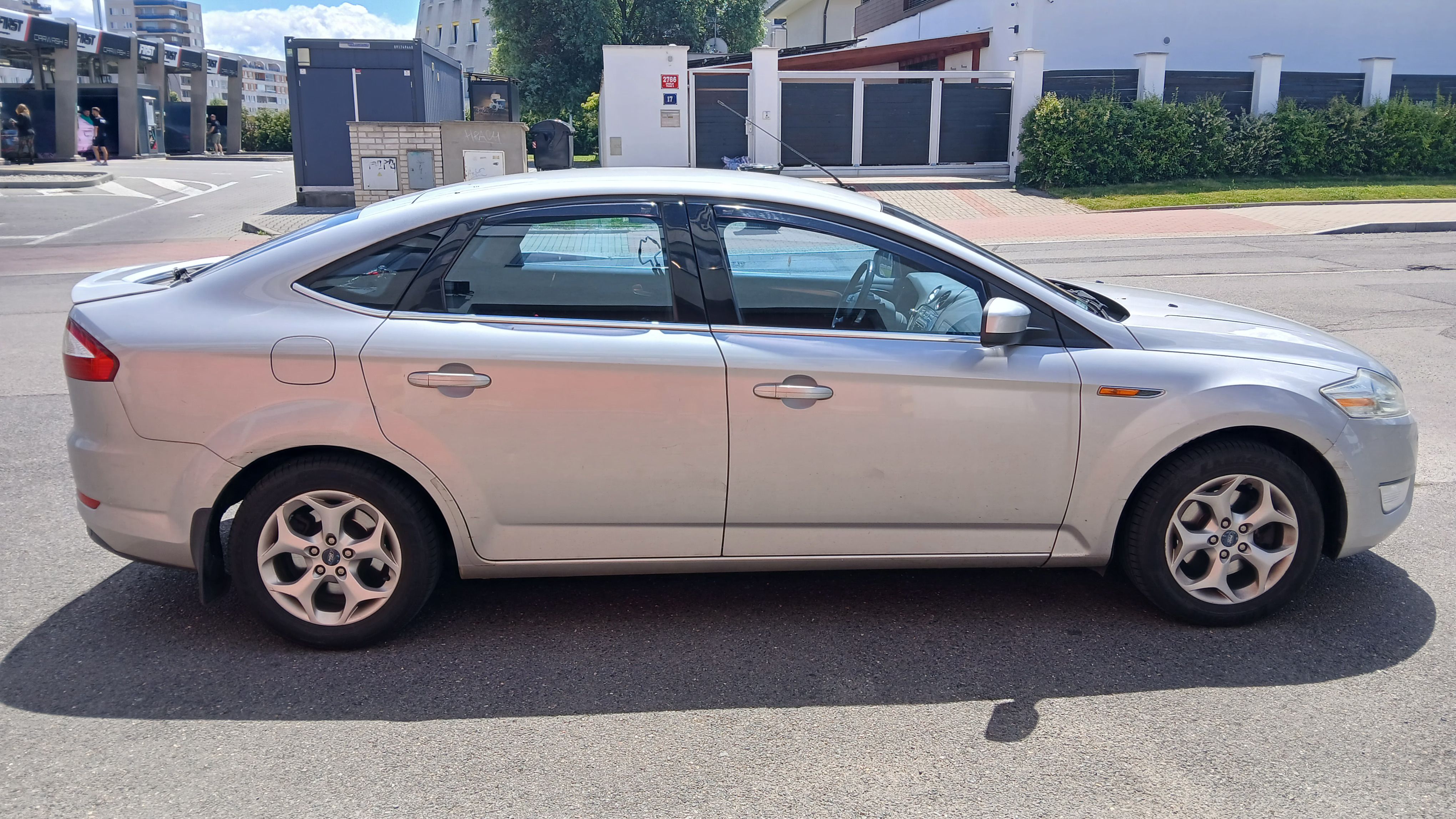 Ford Mondeo, Ford Mondeo 2.0 benzín - fotka 2