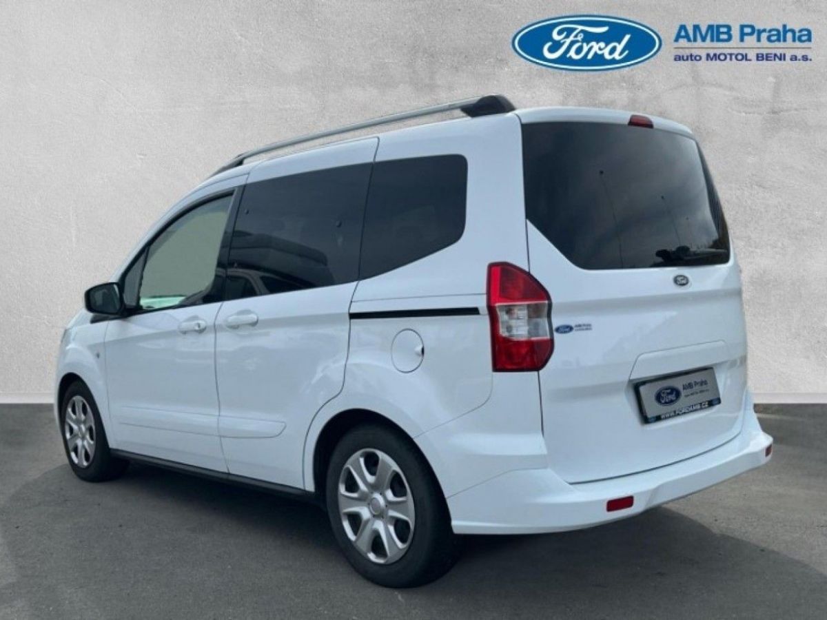 Ford Tourneo Courier, 1.5D,74KW, CZ, DPH,1. MAJ - fotka 6