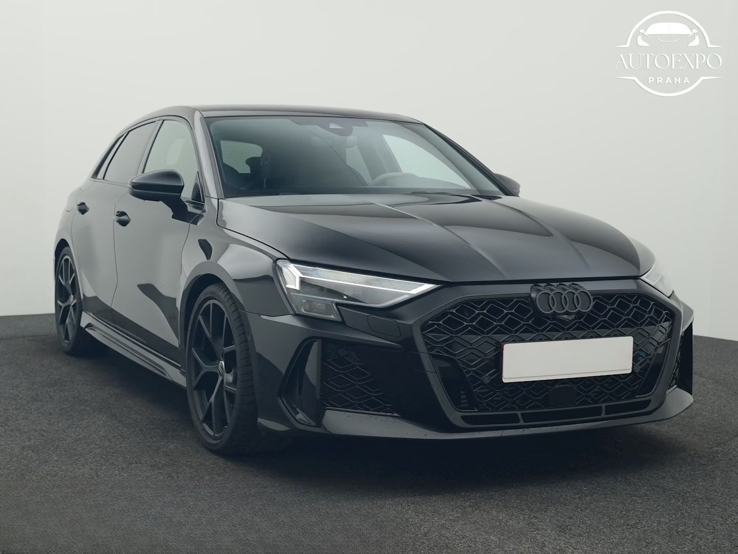Audi RS3, Sportback*PANO*DYNAMIKPAKET* - fotka 2