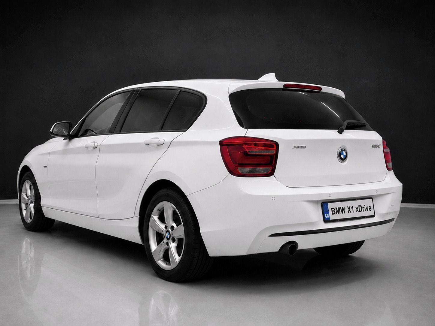 BMW Řada 1, BMW 118d Xdrive sport line - fotka 3