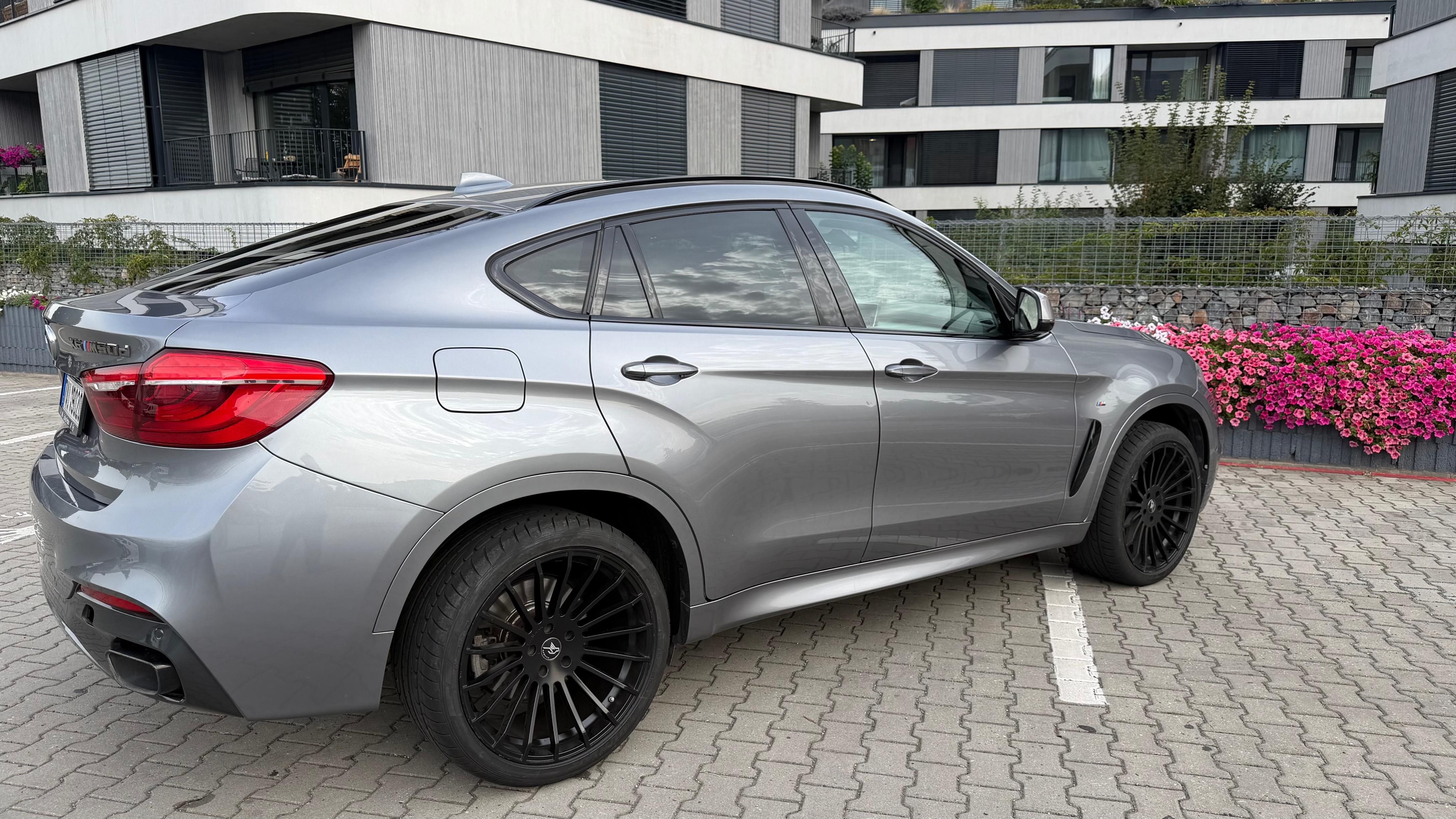 BMW X6, M50d INDIVIDUAL - fotka 4