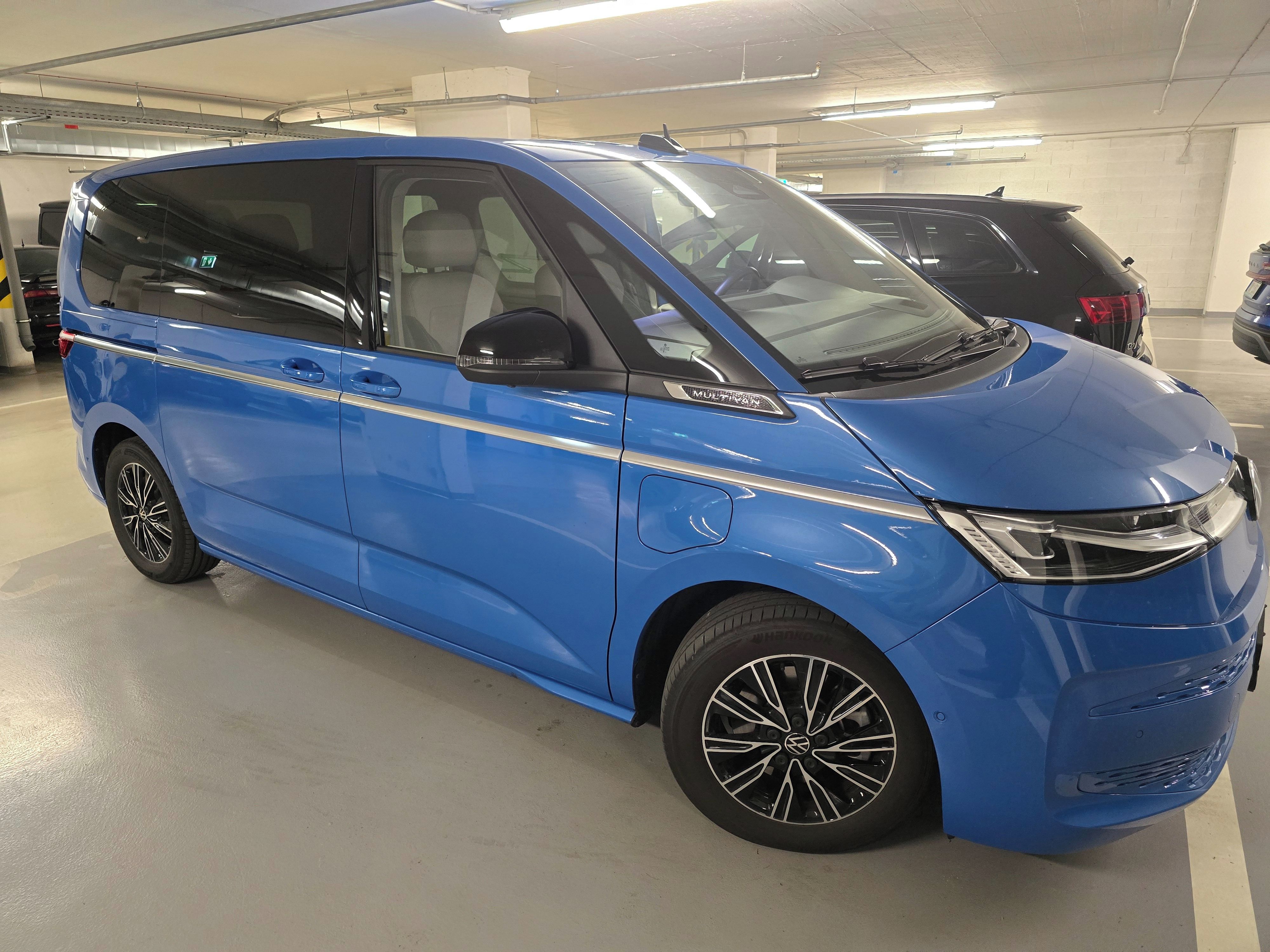Volkswagen Multivan, 1.5l Plug-in Hybrid Style S - fotka 2