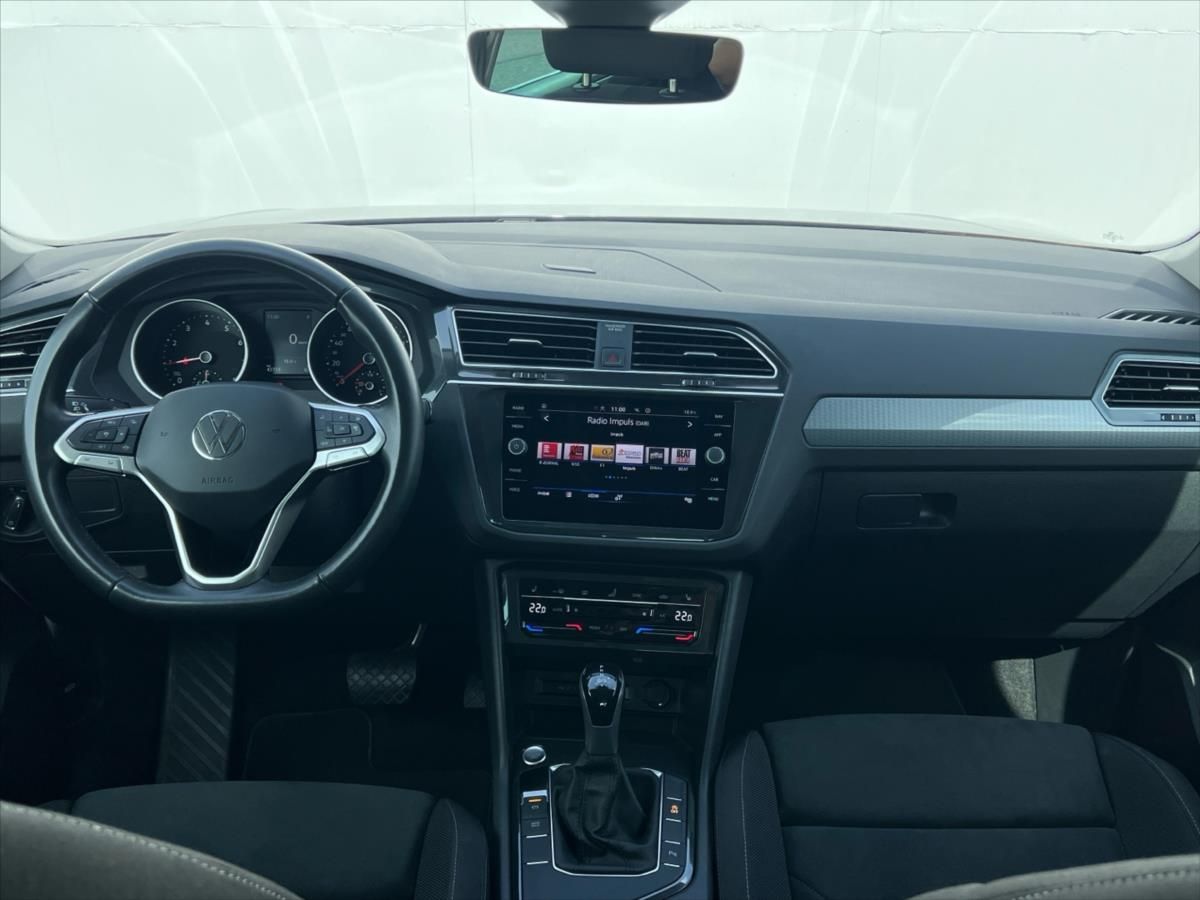 Volkswagen Tiguan, 1,5 TSi 110kW 7DSG LIFE  REZER - fotka 5