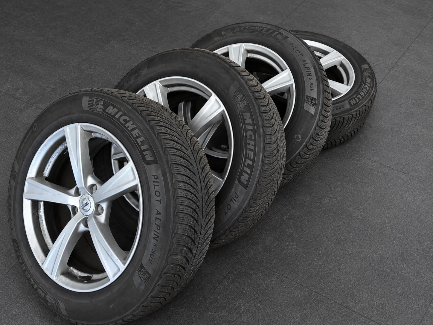 Volvo XC90, B5 ,Diesel Plus Dark Auto - fotka 6
