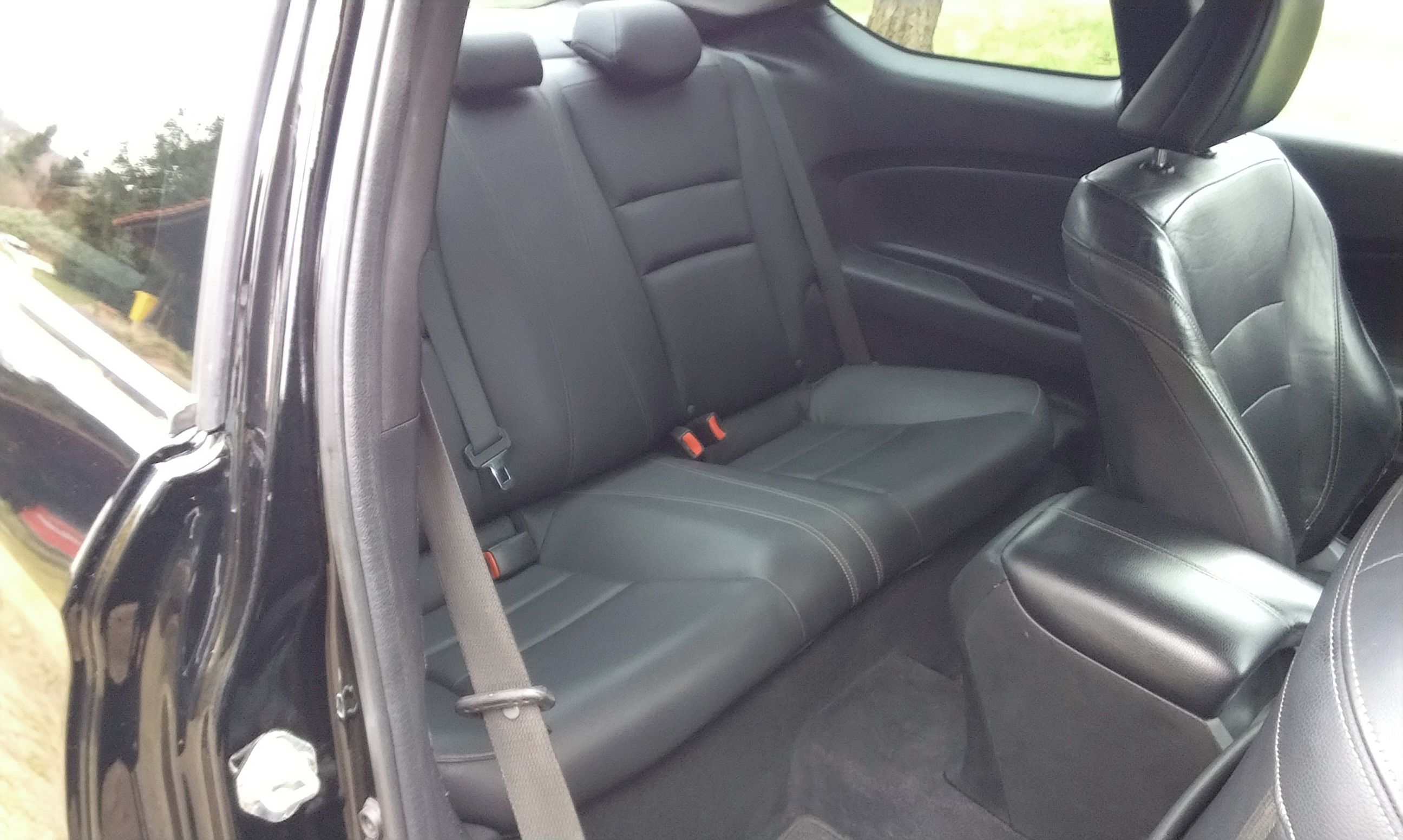 Honda Accord, Coupe EX-L V6 - fotka 6