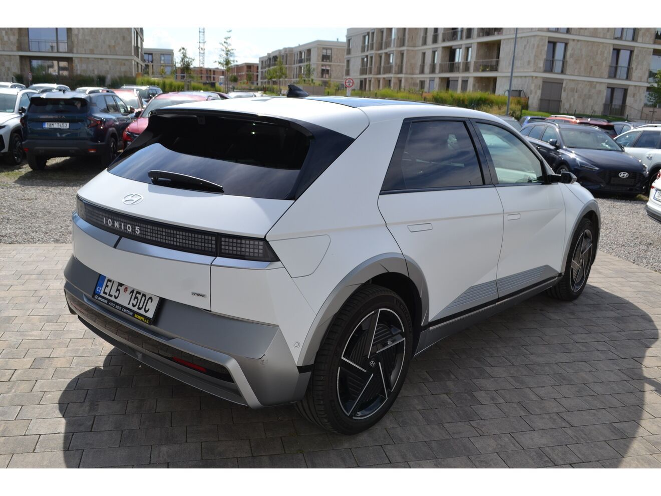 Hyundai Ioniq 5, STYLE PREMIUM 4x4 POWER 84kWh - fotka 5