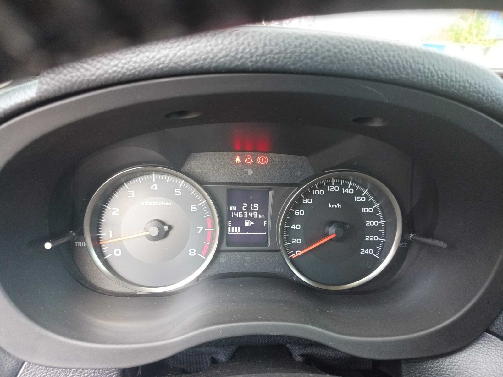 Subaru XV, 2.0i, 4X4, Automatická klima - fotka 3