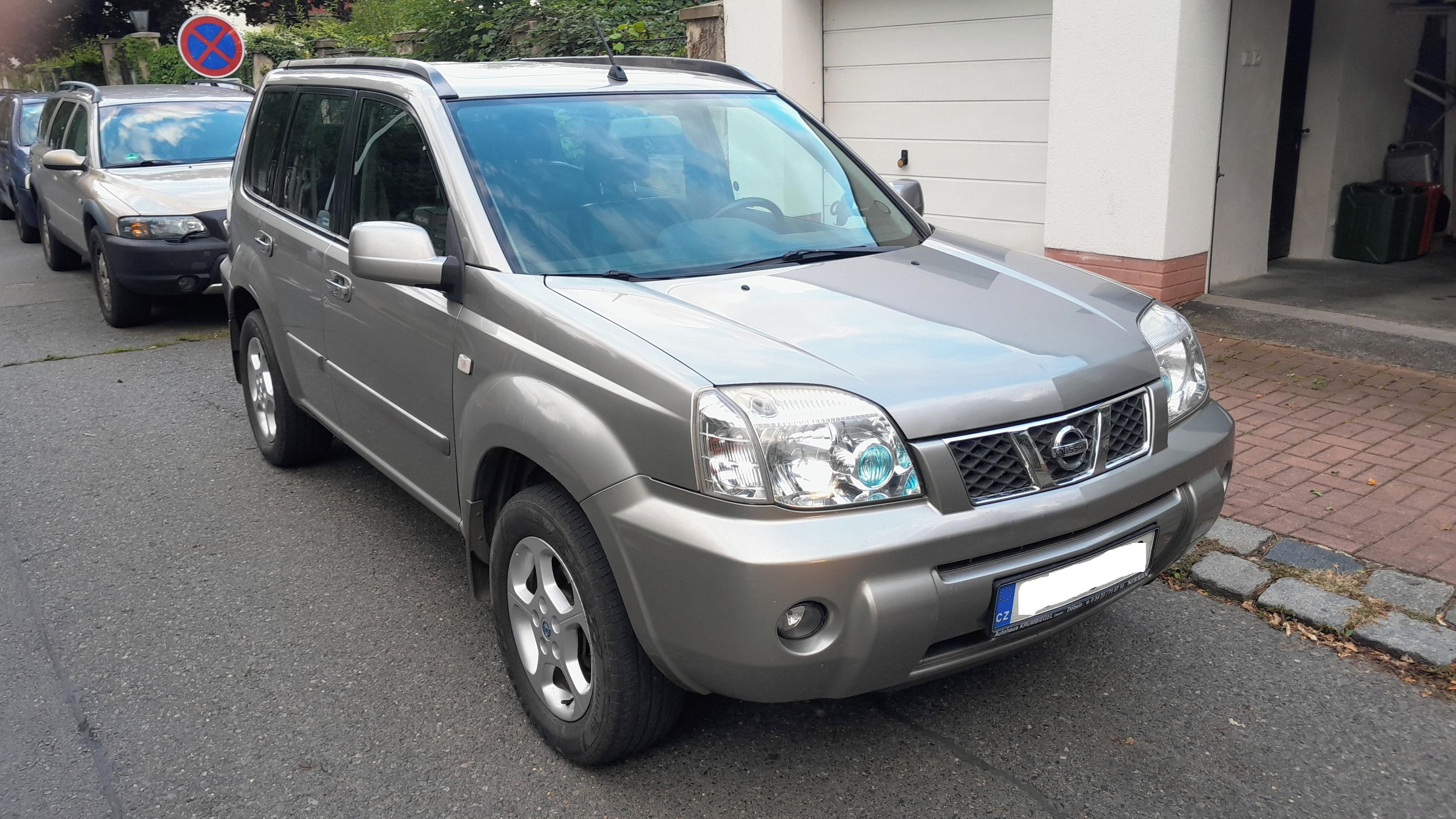 Nissan X-Trail, Nissan X-Trail 2.2 dCi (T30)