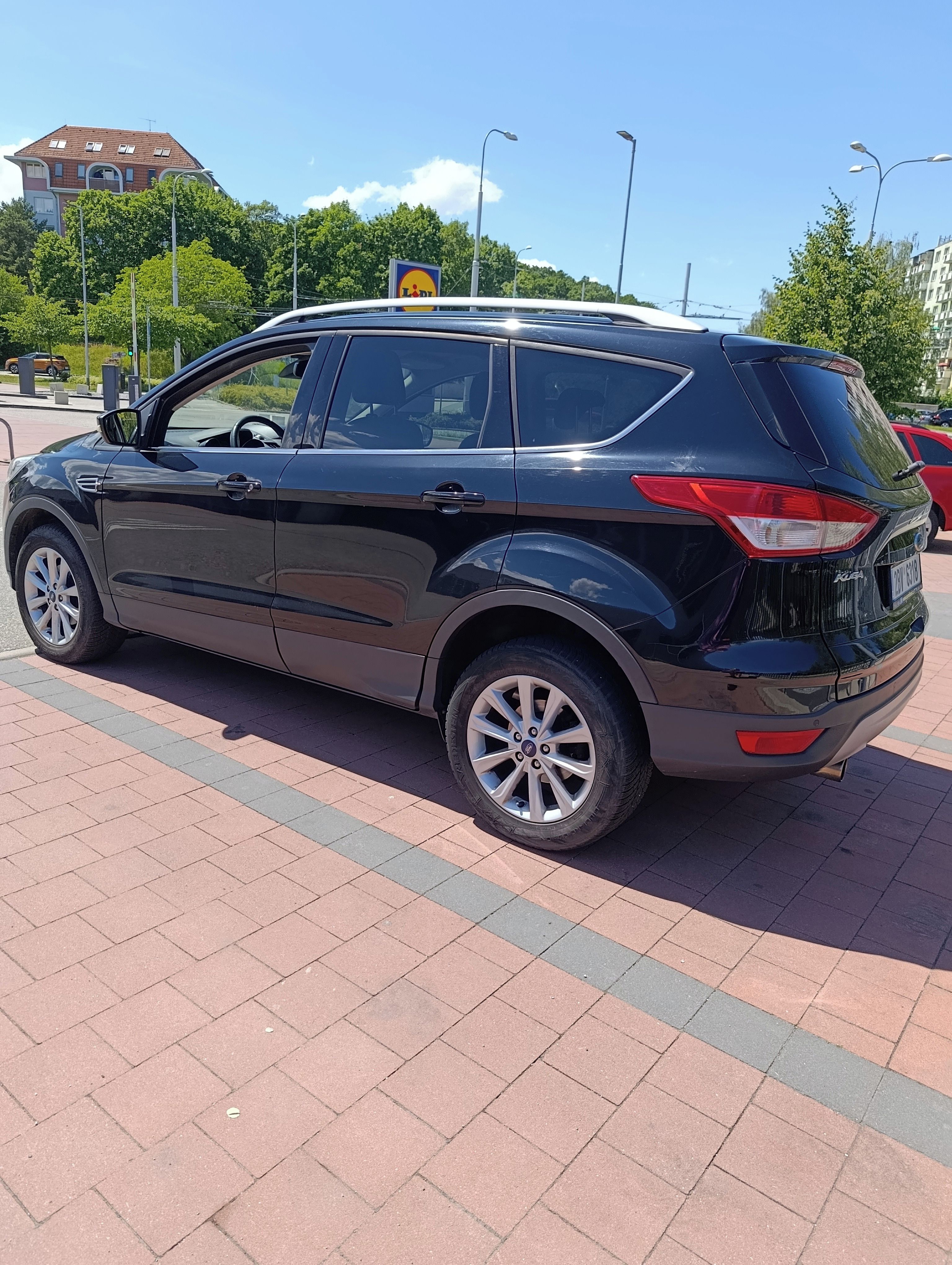 Ford Kuga - fotka 3