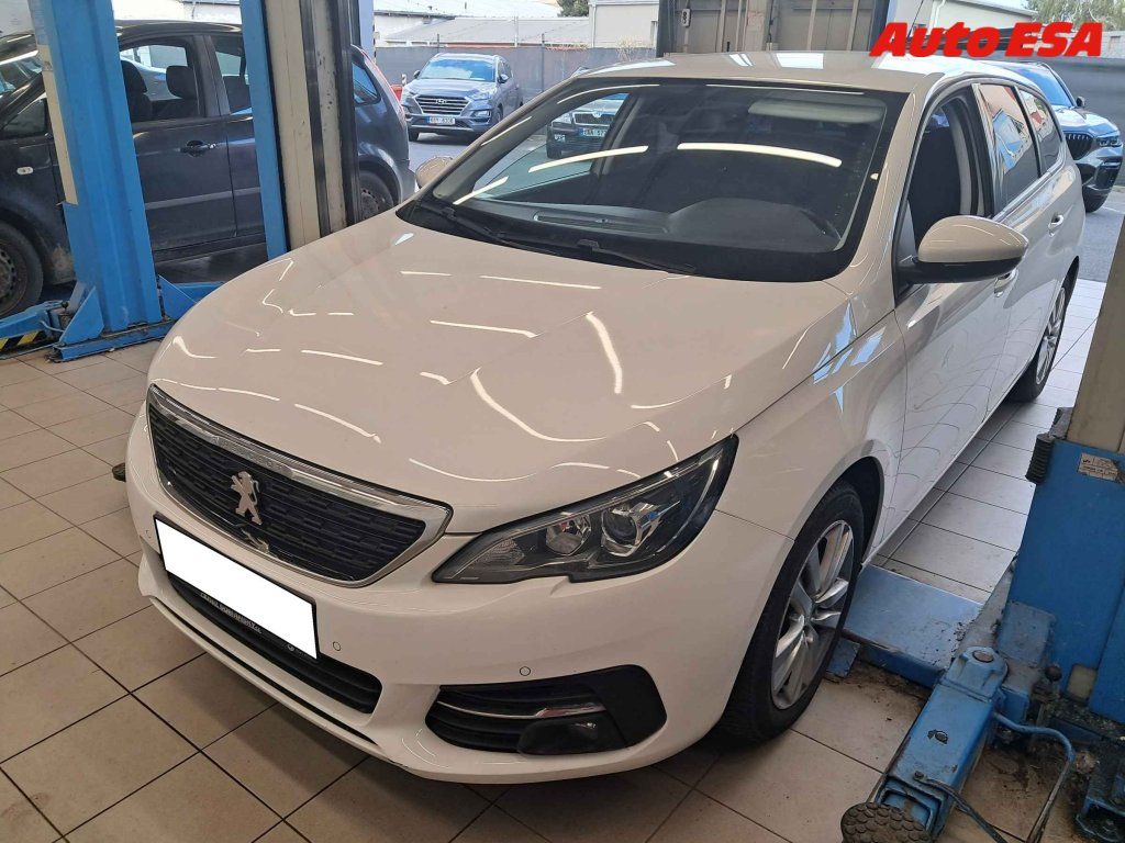 Peugeot 308, 1.2 PT,1.maj,ČR