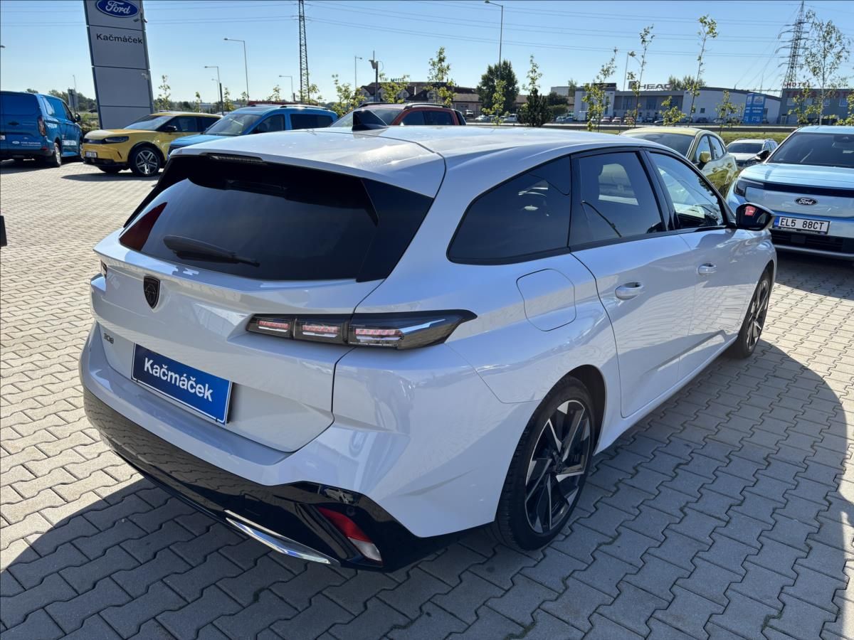 Peugeot 308, 1,5 HDi 96kW Allure AUT DPH - fotka 5