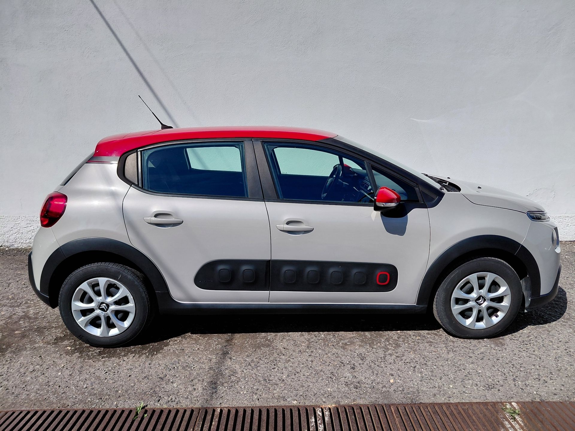 Citroën C3, 1.2 PureTech 61 kW - fotka 6