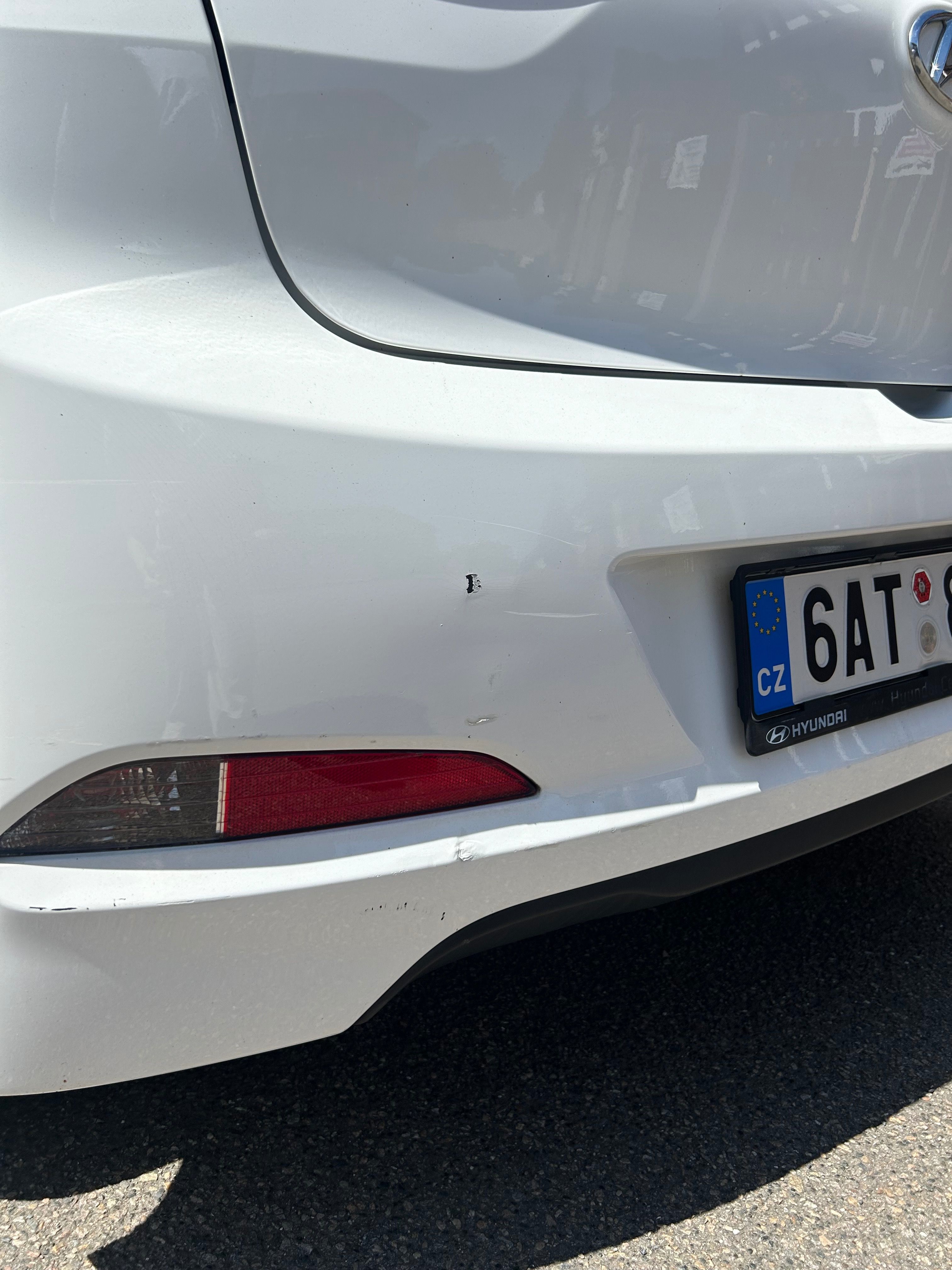Hyundai i20, Hyundai i20 1.2benzín STK 2028 - fotka 4