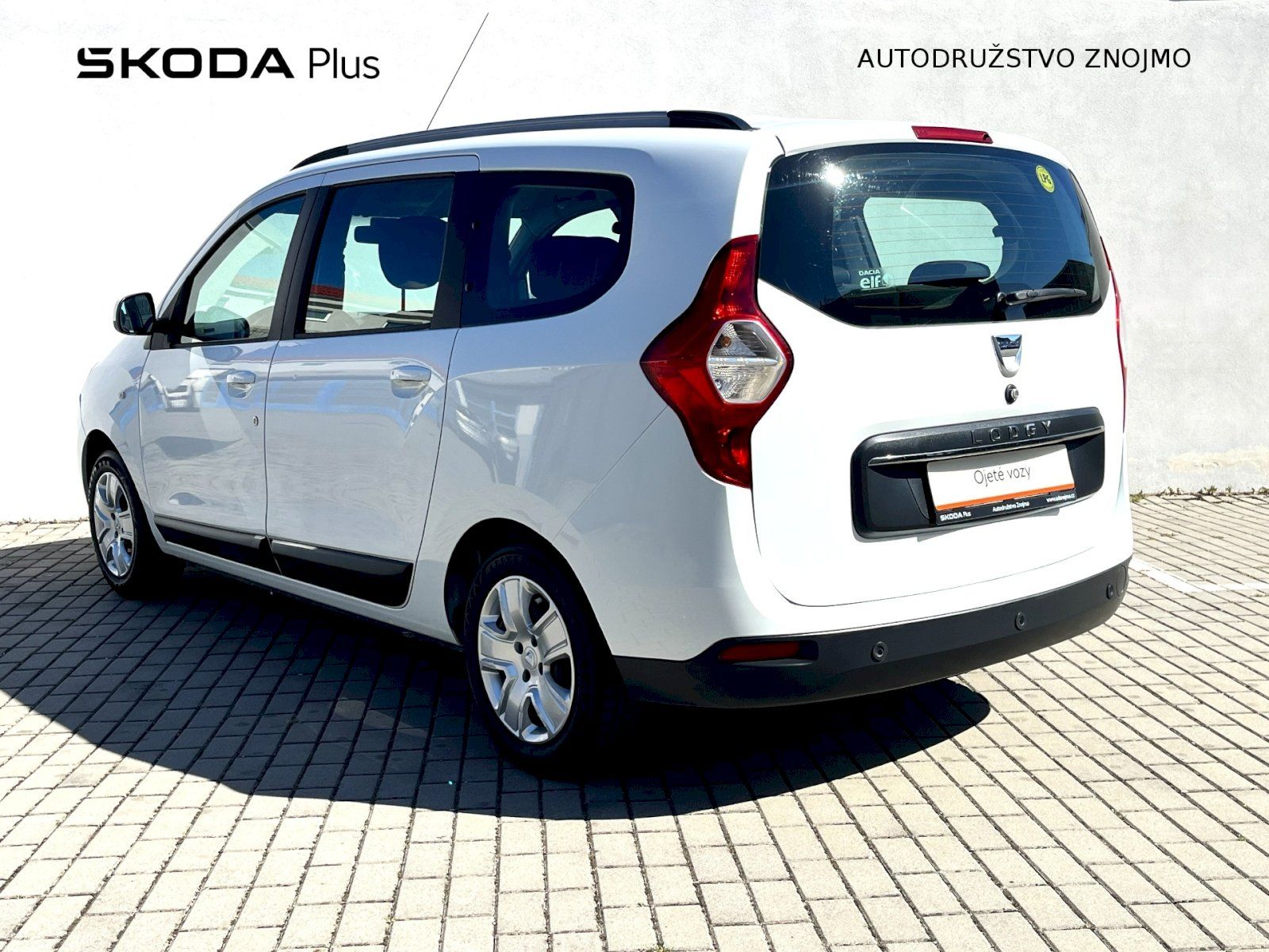 Dacia Lodgy, 1,6SCe 75 kW Arctica 7 míst LP - fotka 6