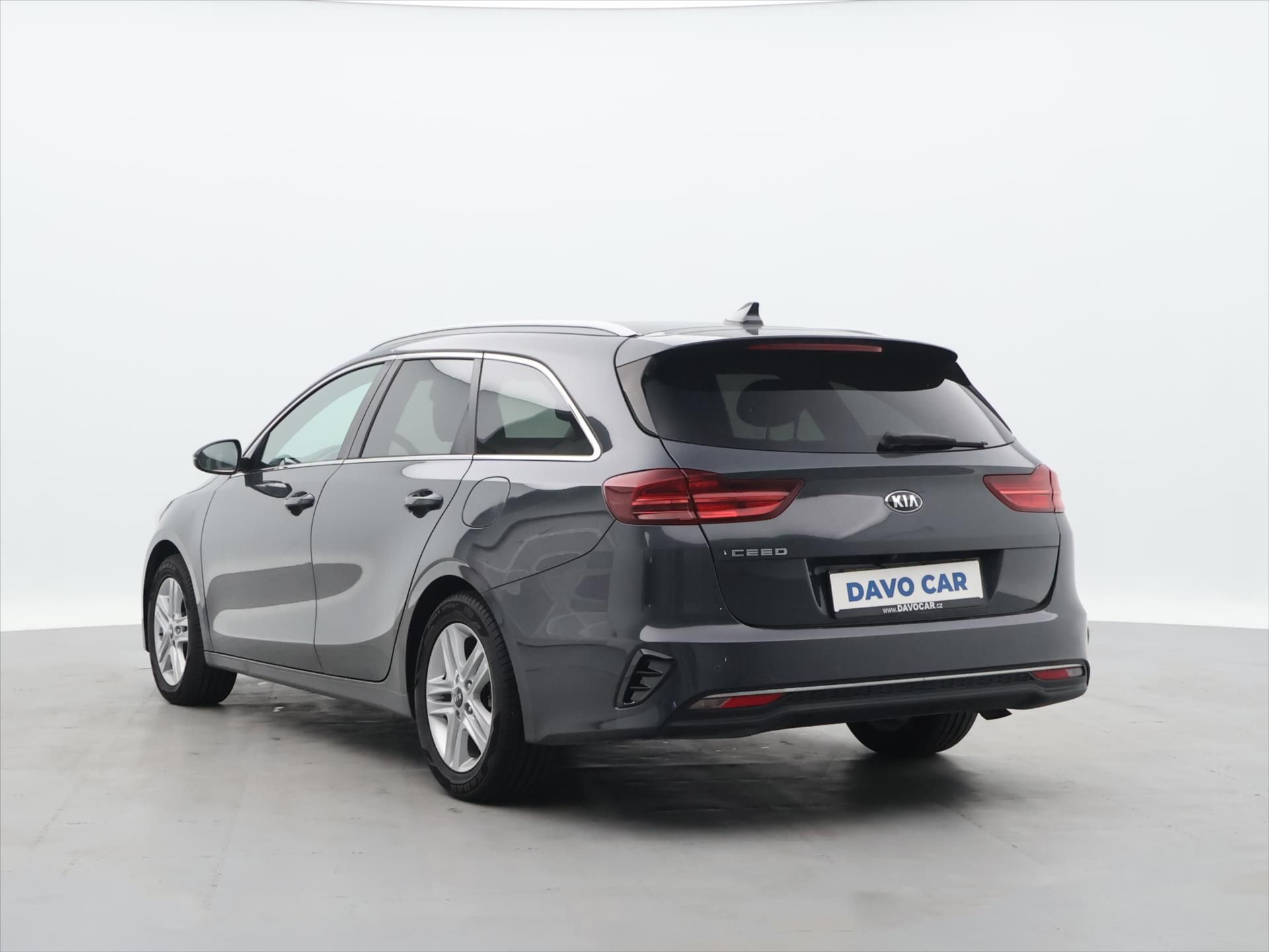 Kia Cee´d, 1,4 T-GDI Fresh CZ - fotka 5