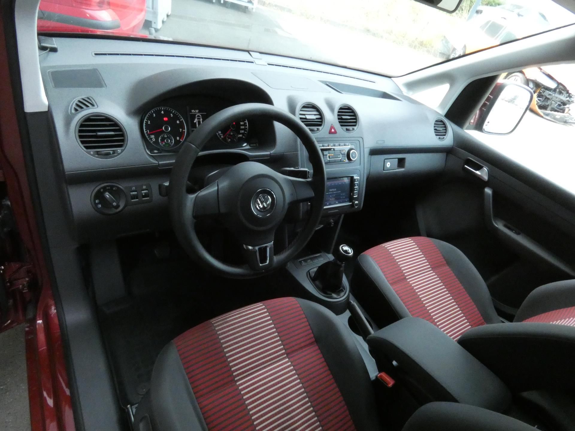Volkswagen Caddy, 1,6 l LPG - fotka 5