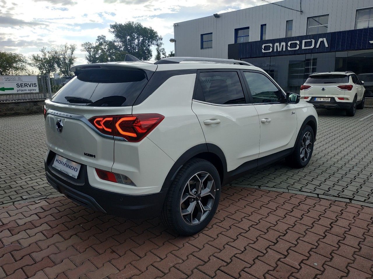 KGM Korando, 1.5T,SMART,4WD,MT,SKLADEM - fotka 5