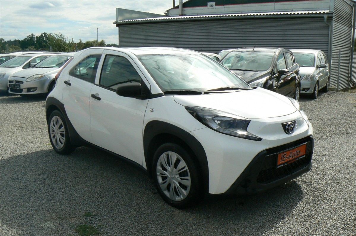 Toyota Aygo, 1,0 X  ČR -3561 KM - fotka 2