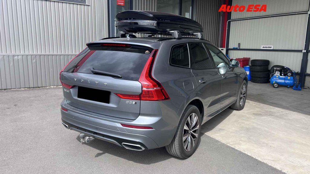 Volvo XC60, 2.0 D - fotka 2