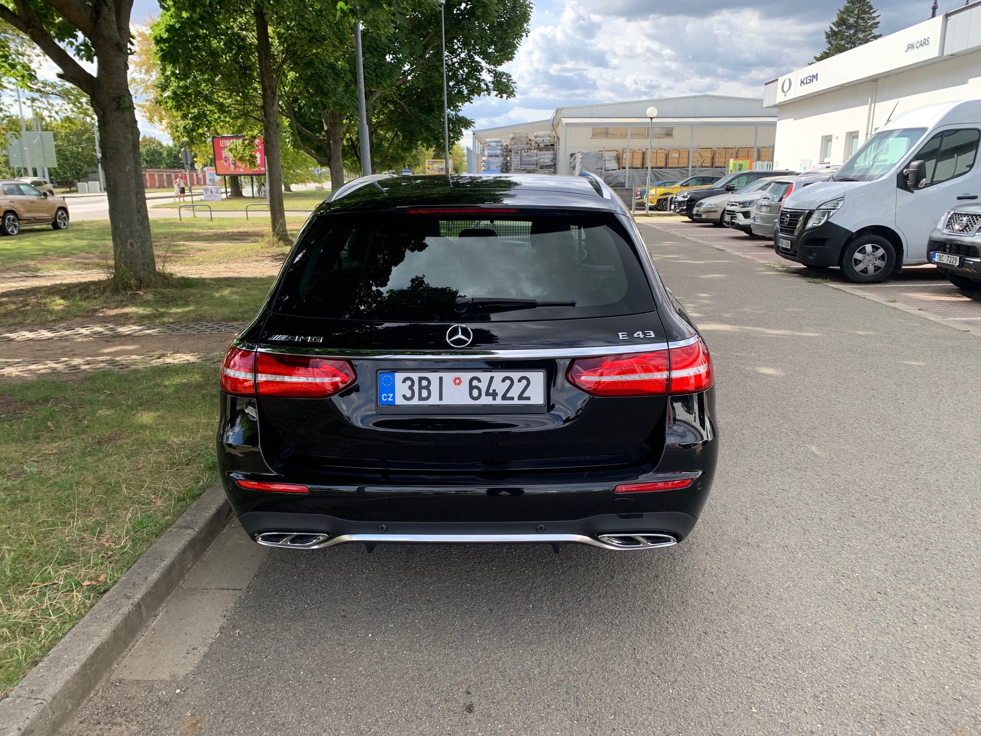 Mercedes-Benz Třídy E, AMG E 43 4MATIC - fotka 5